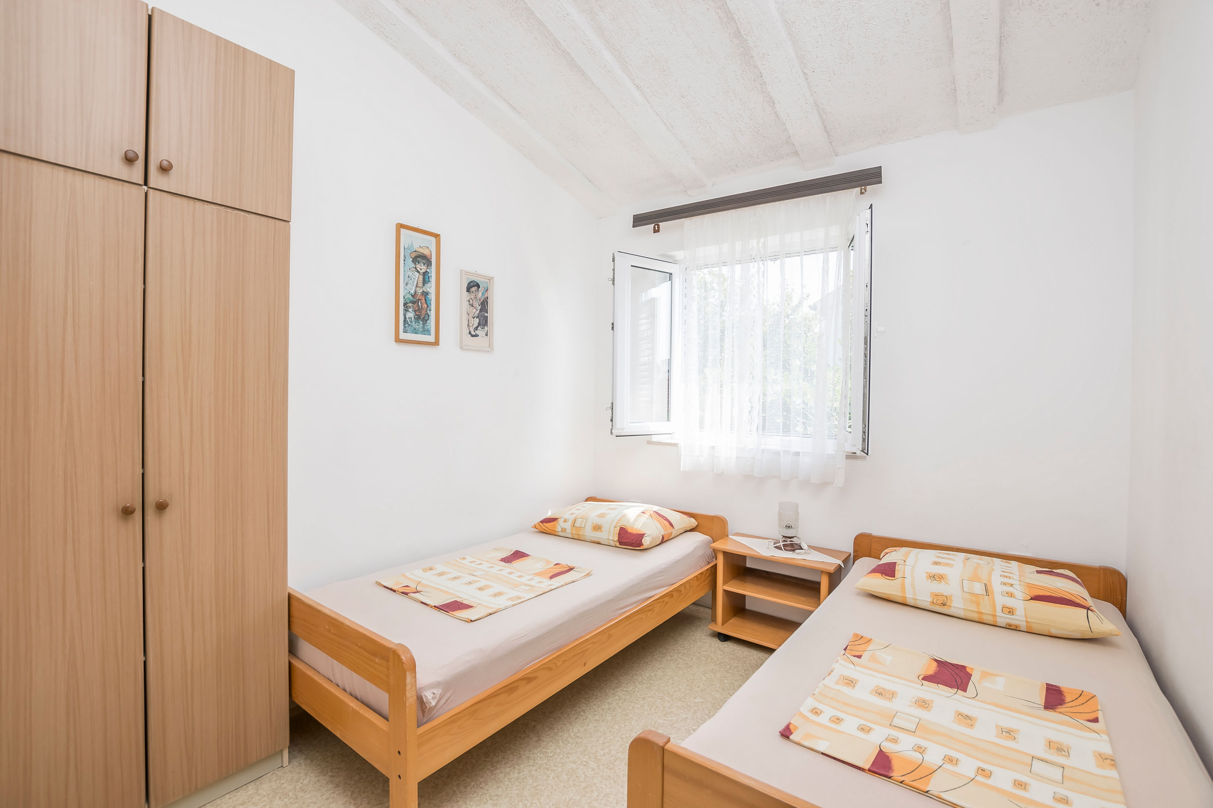 Apartments Mira 73961-A2