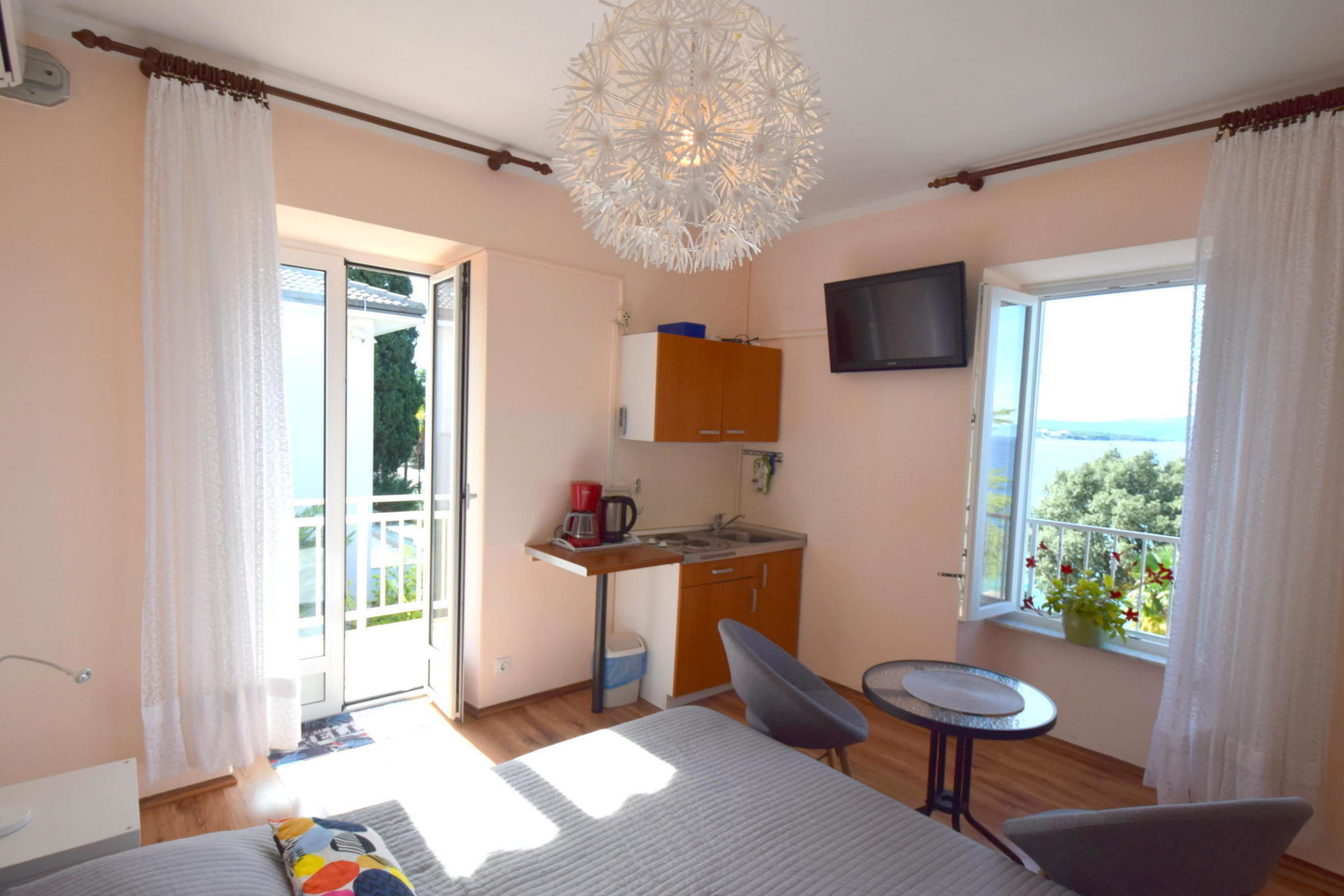 Apartments Margarita 62051-A1