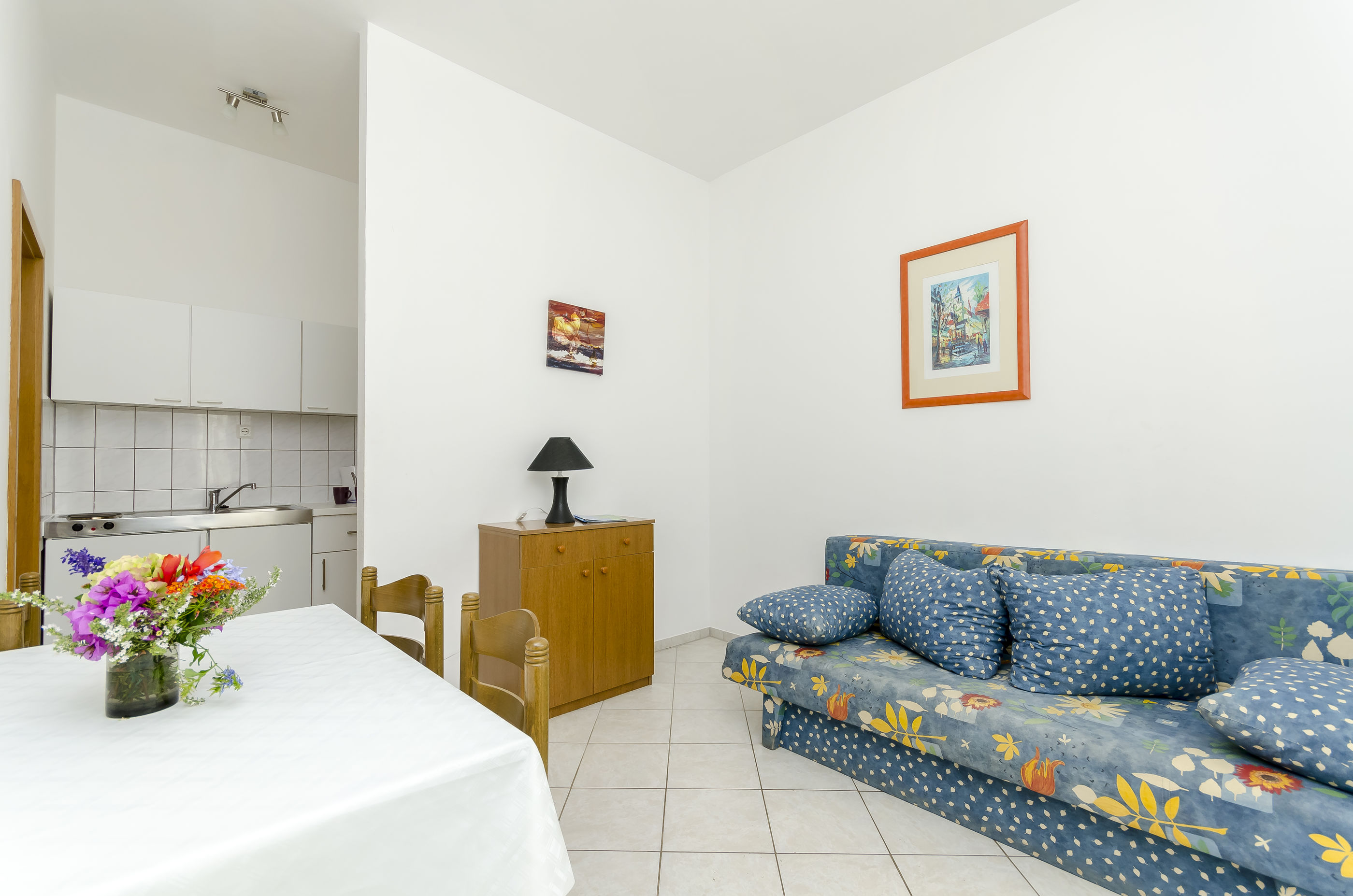 Apartments Mate 47001-A3