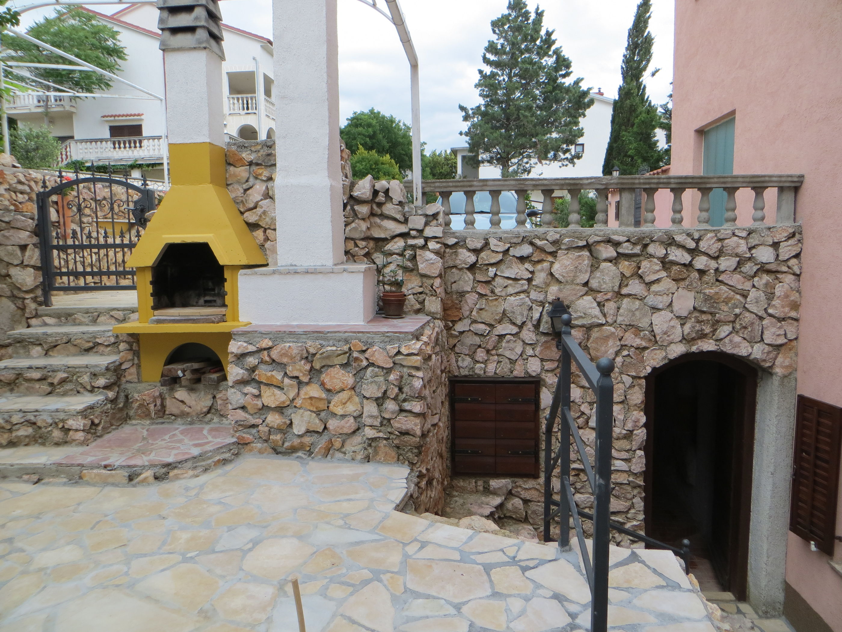 Apartments IVONA 1 62863-A1