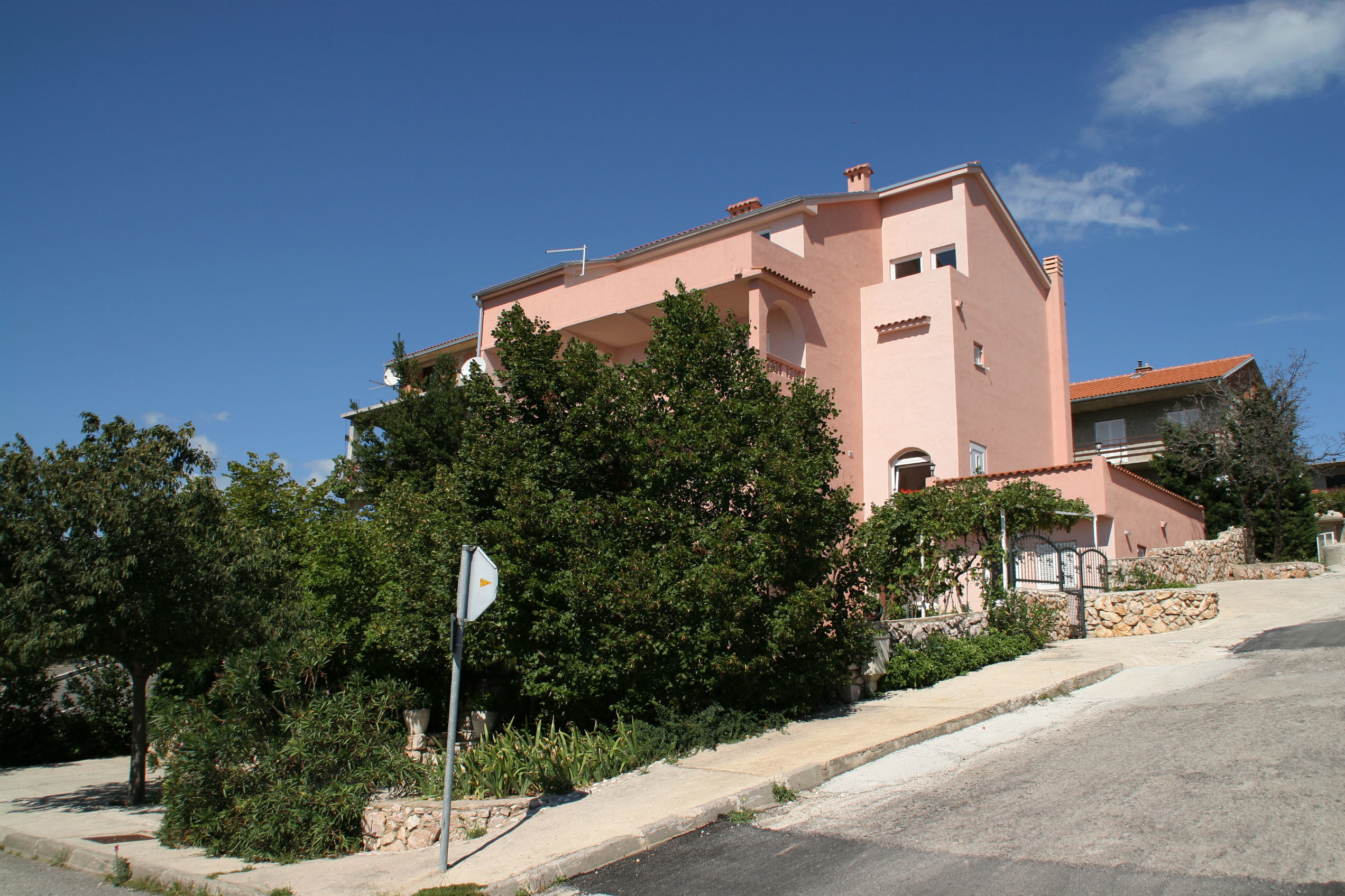 Apartments IVONA 1 62863-A1