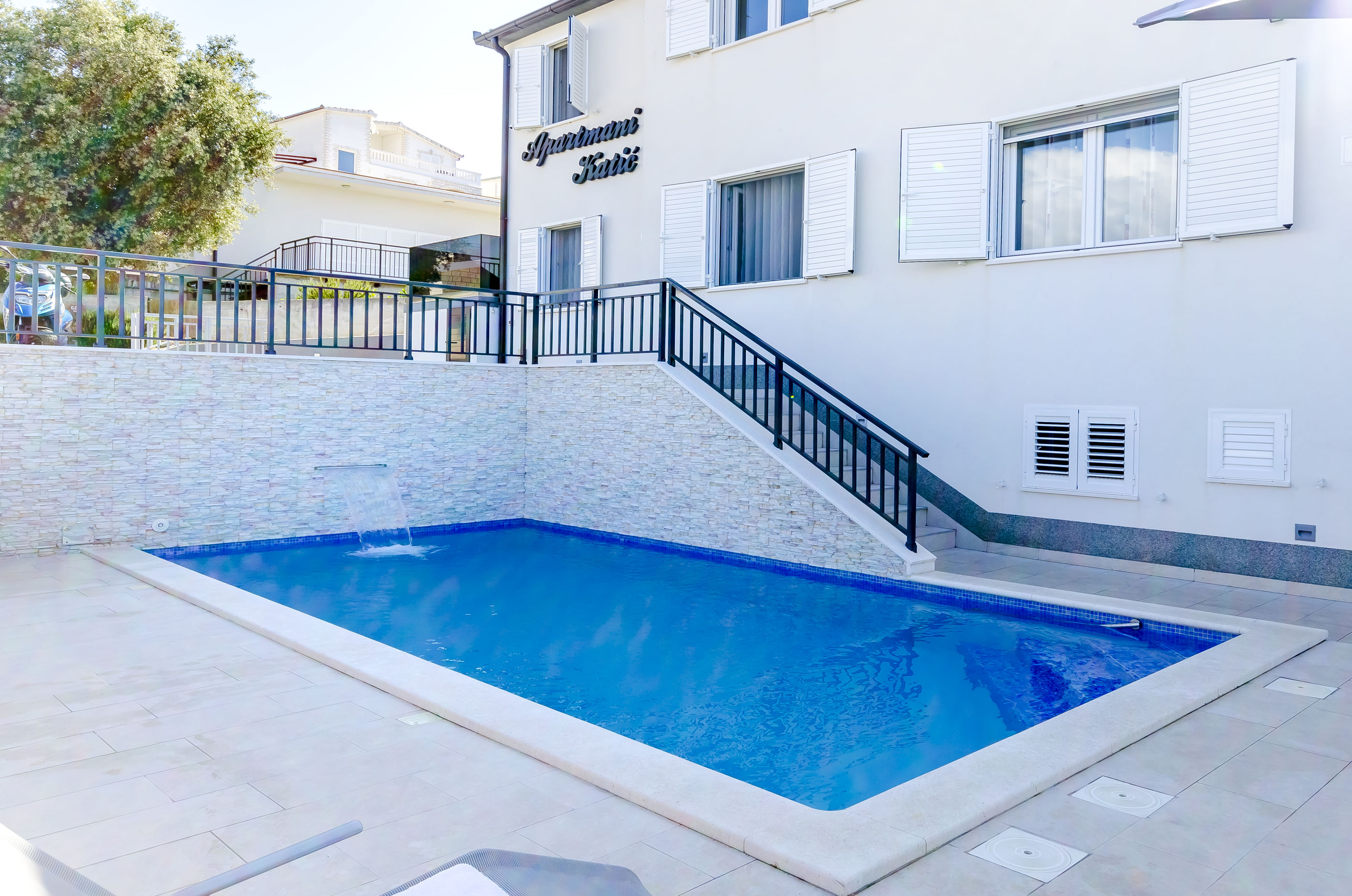 Apartments Katic 56891-A2