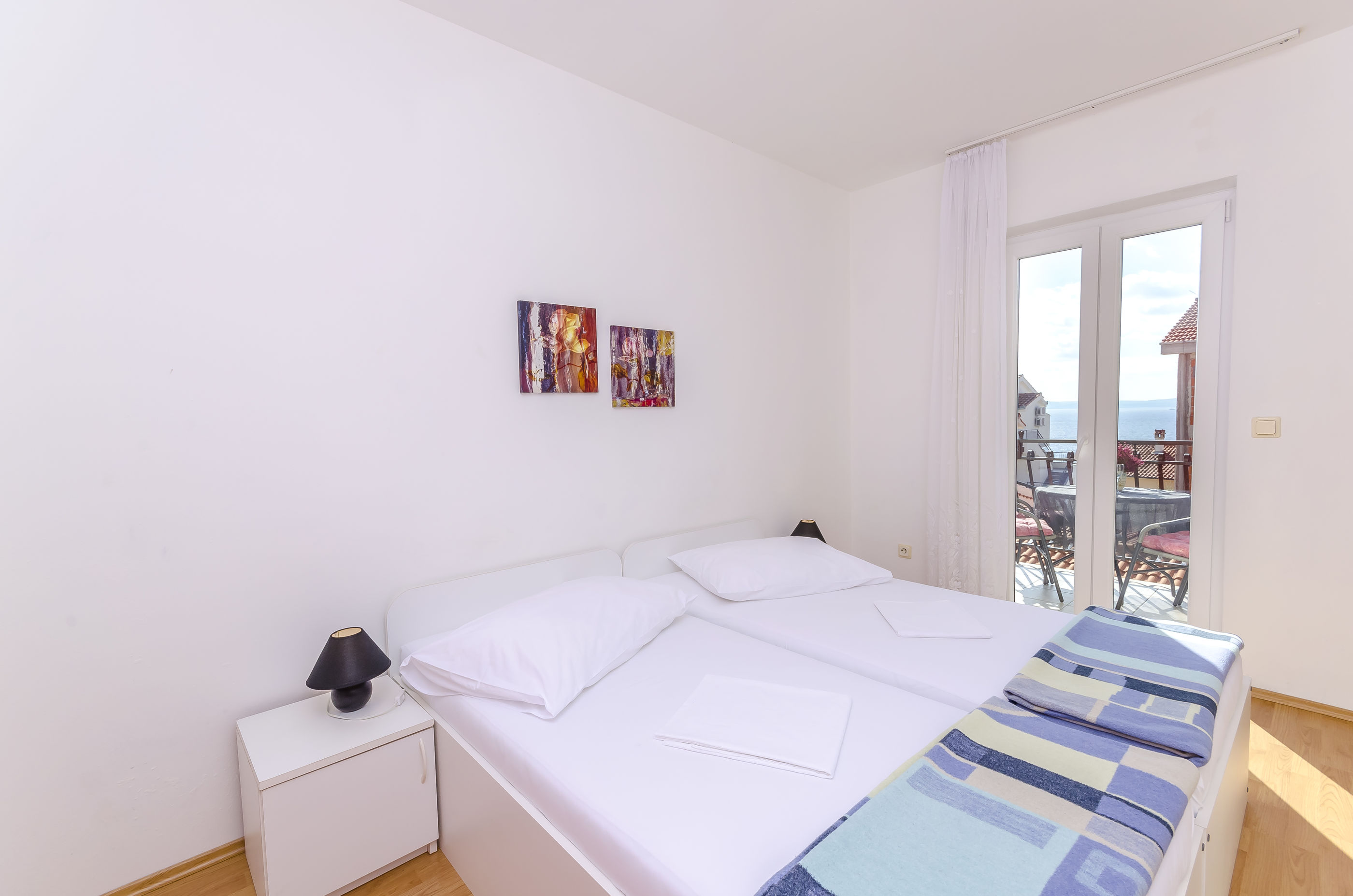 Apartments Mate 47001-A8