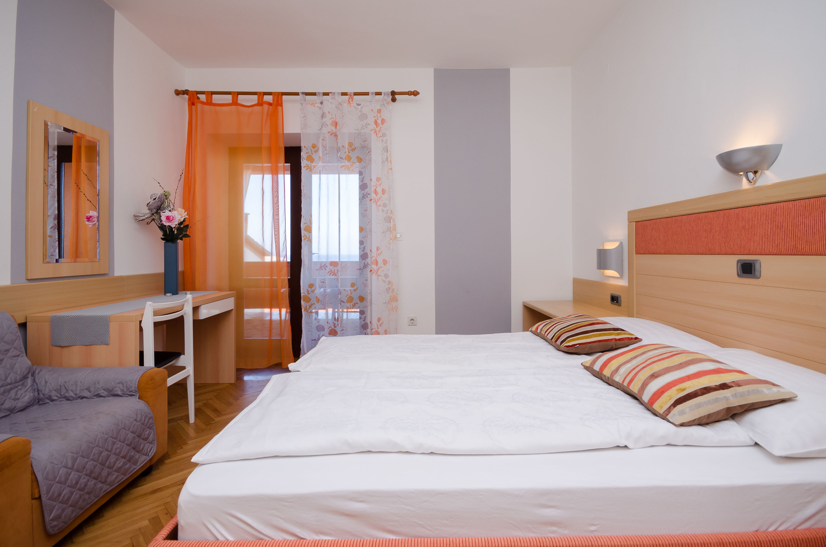 Apartments Mirjana B 86912-A1