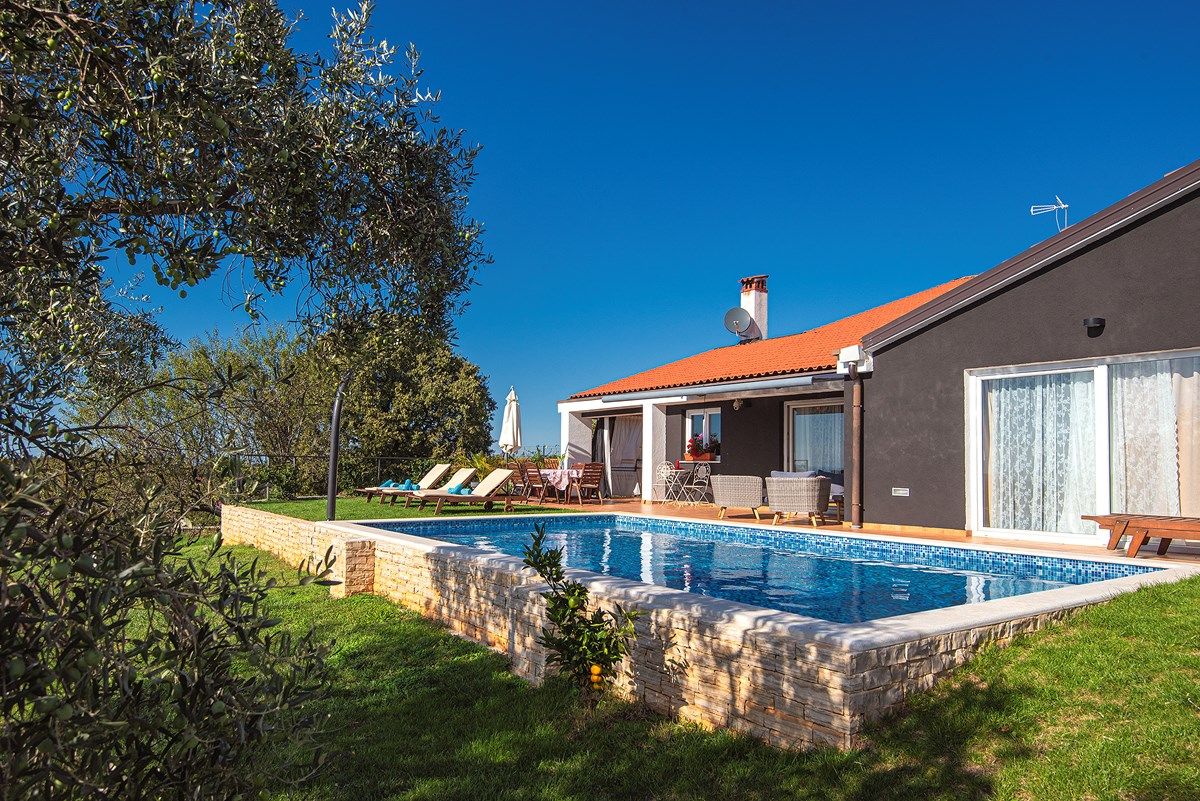 Villa Rubini 74145-K1