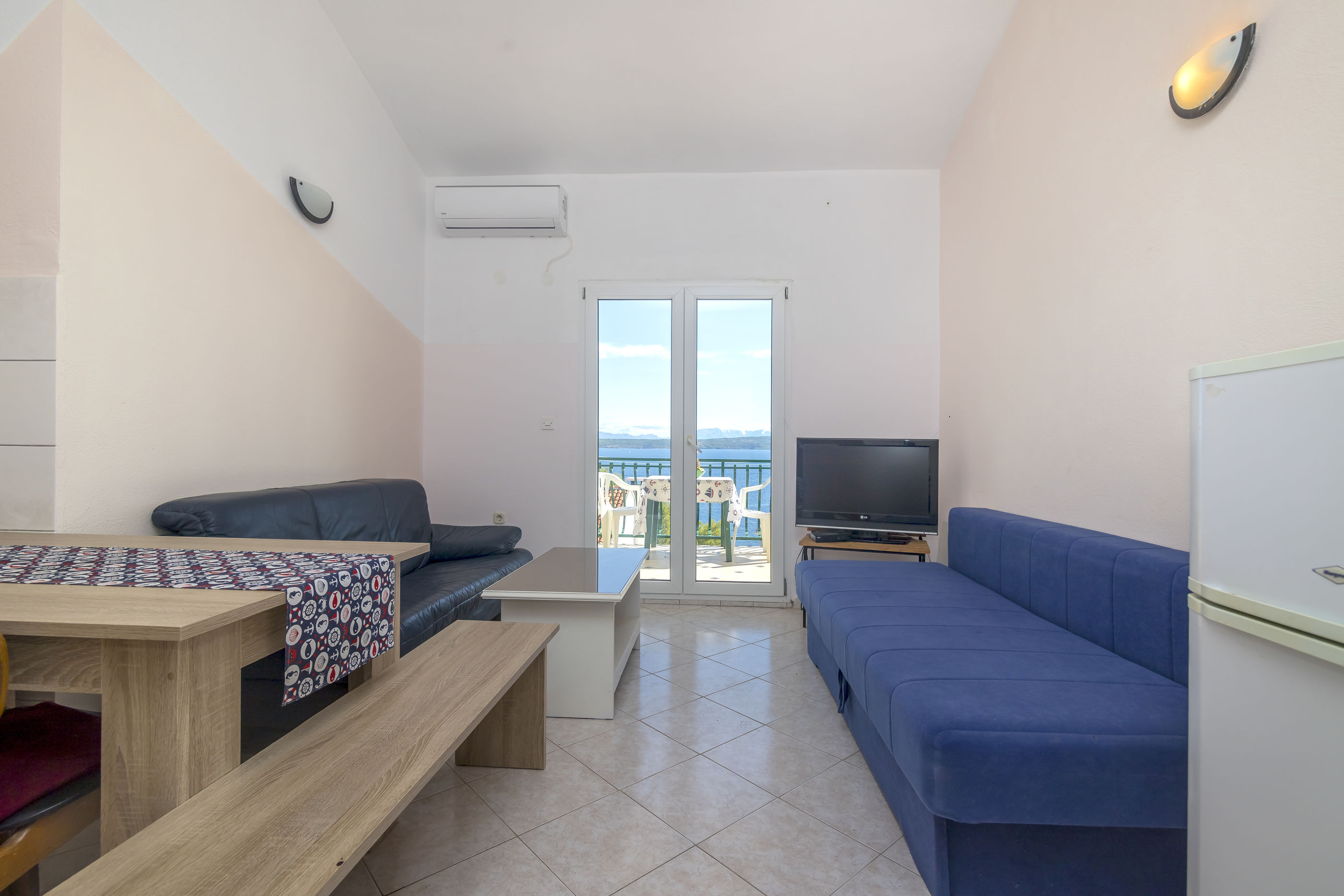 Apartments Oaza 73031-A2