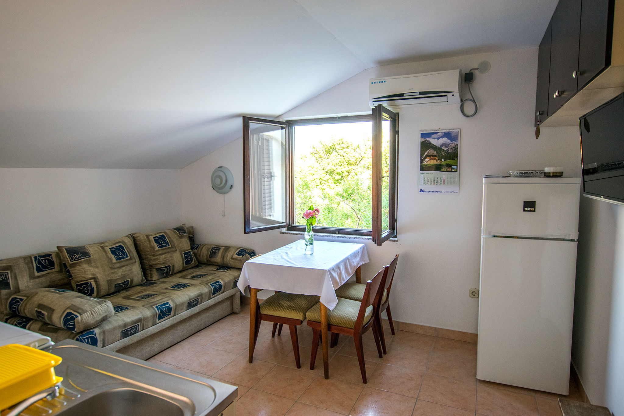 Apartments SLAVICA 60685-A2