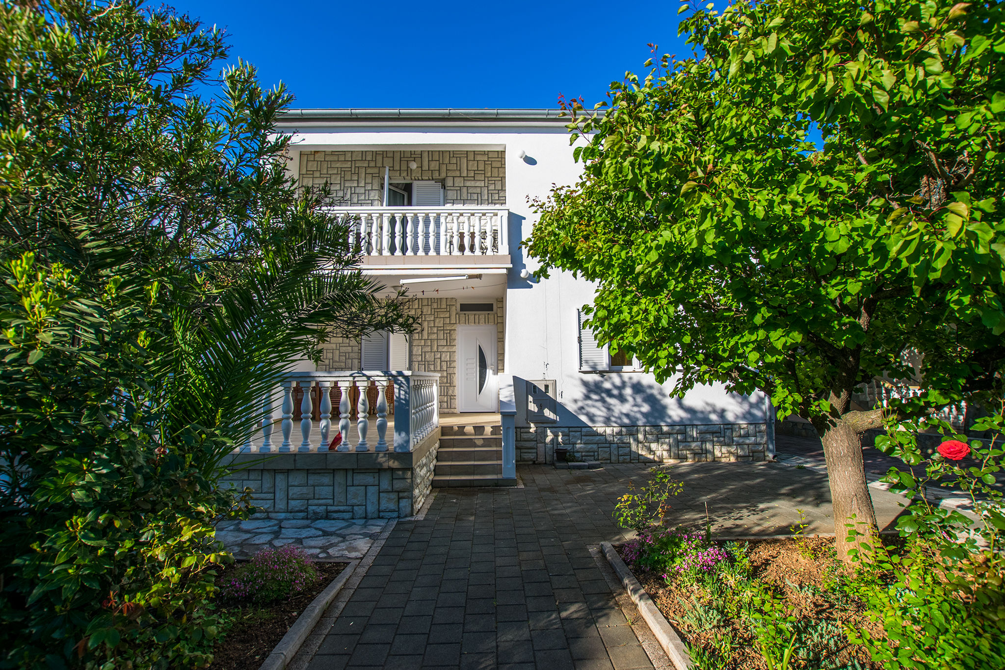 Apartments Lika 74002-A2
