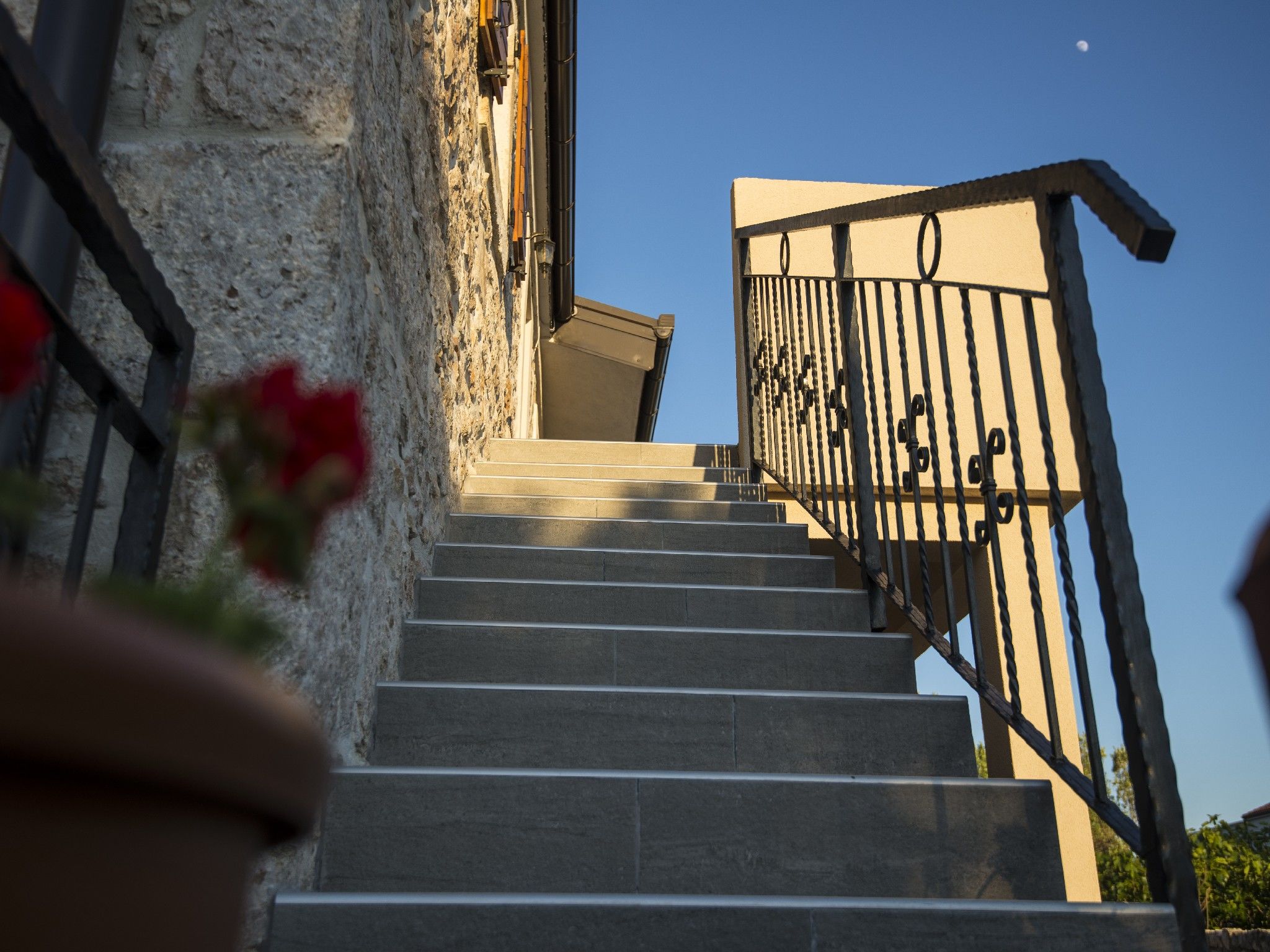 Apartments PUNTA-in the stone house 74004-A1