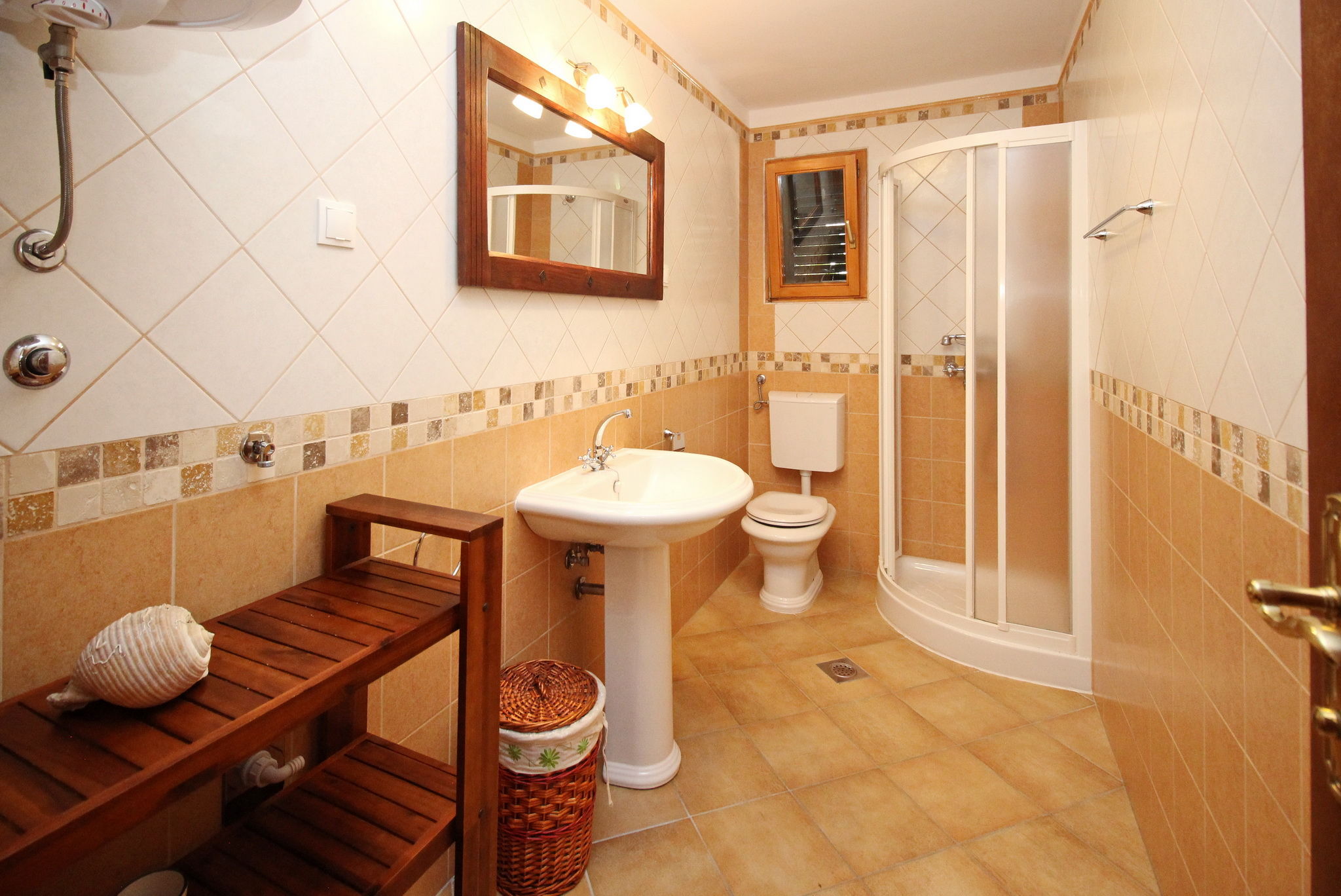 House Katarinini dvori 69481-K1