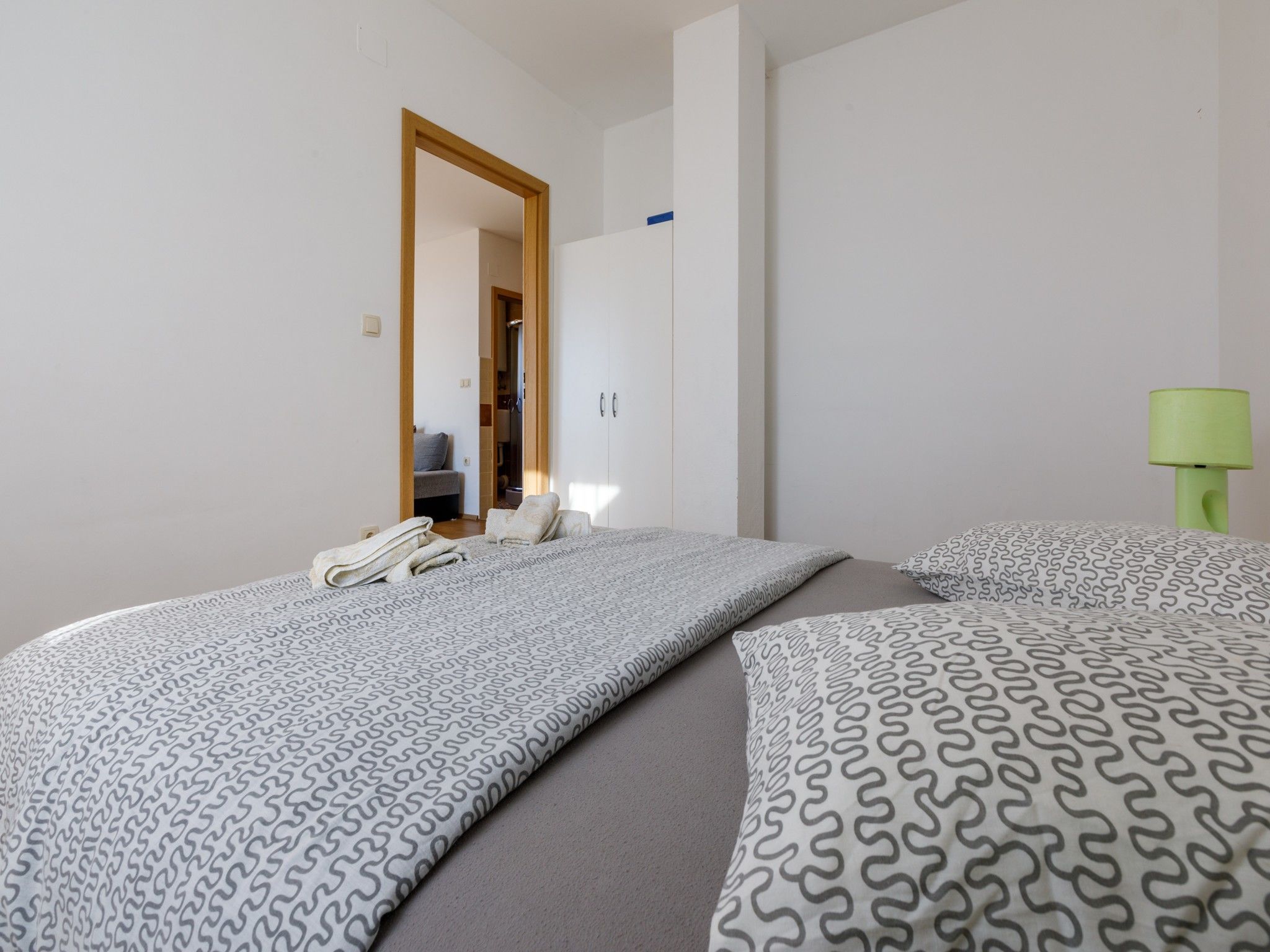 Apartments BENNY 76371-A1
