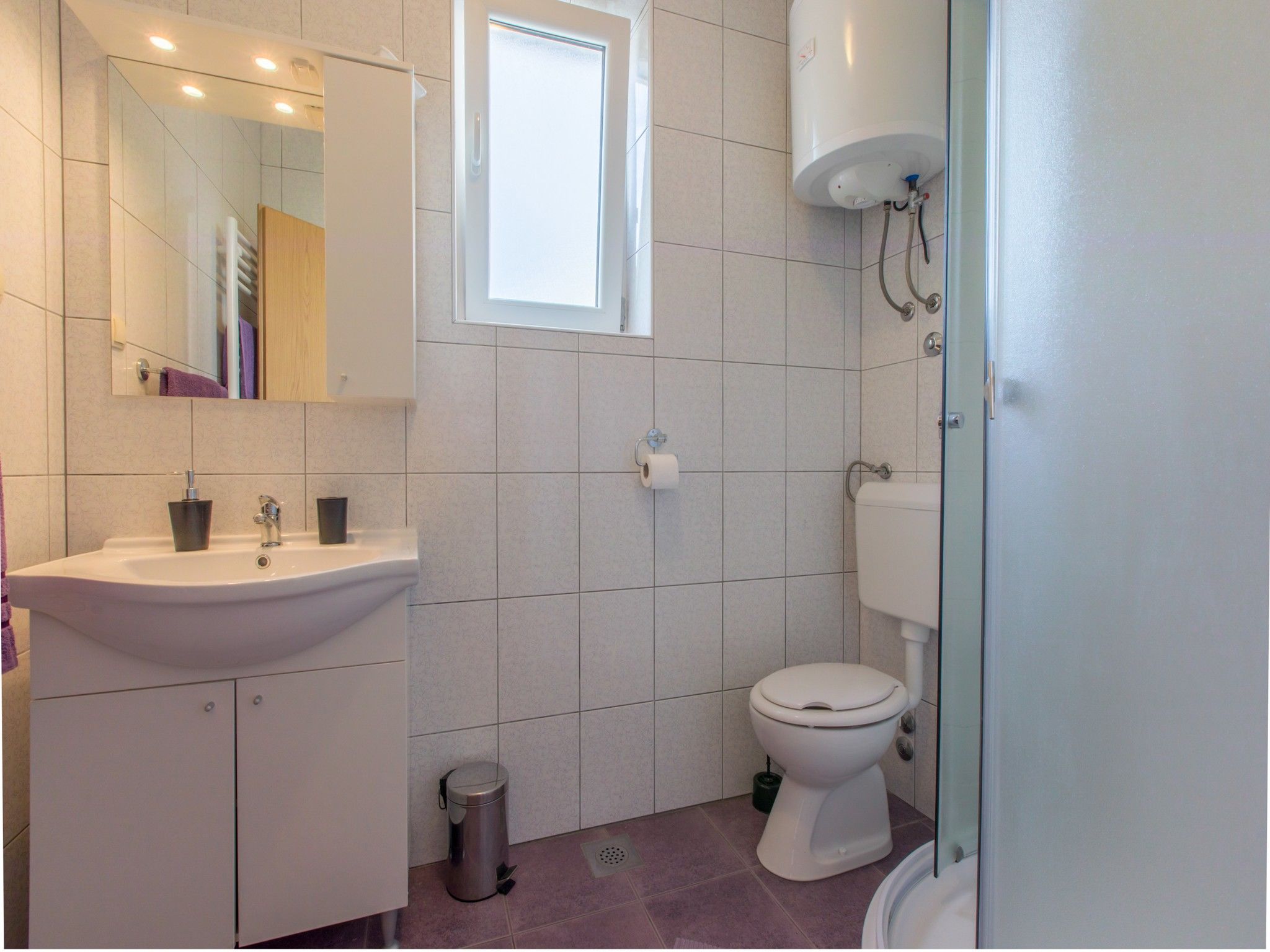 Apartments BENNY 76371-A3