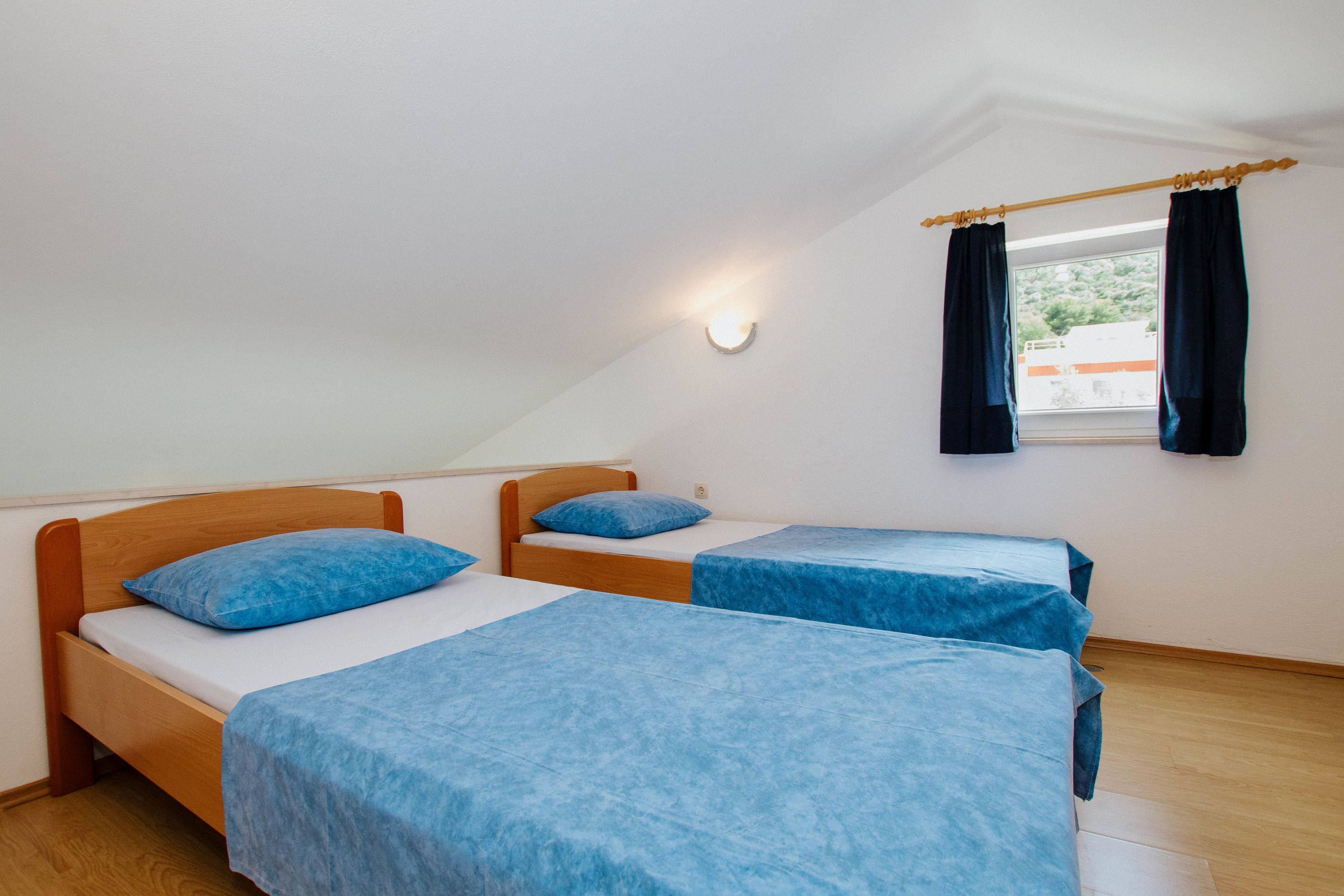Apartments Marko 49991-A1