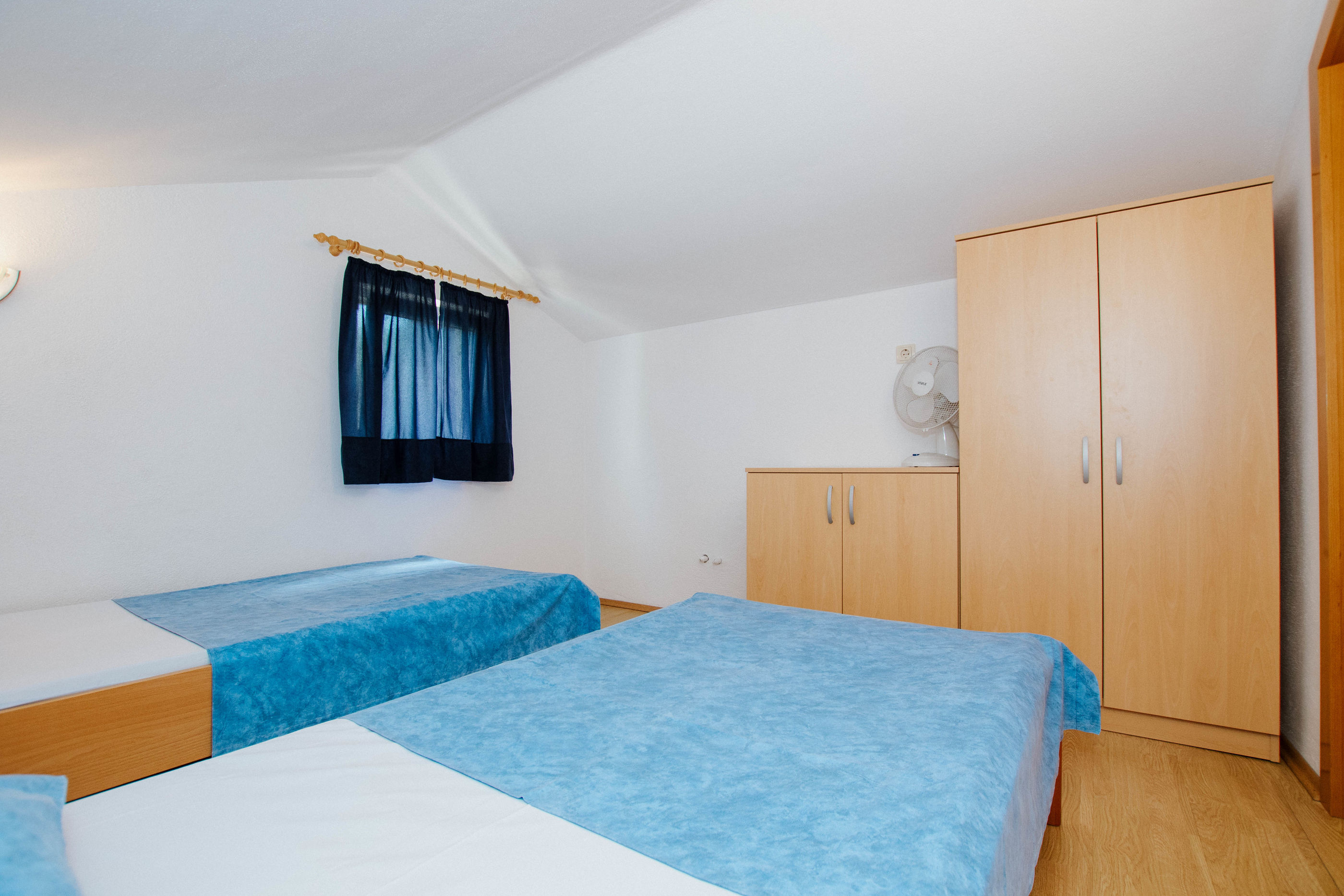 Apartments Marko 49991-A1