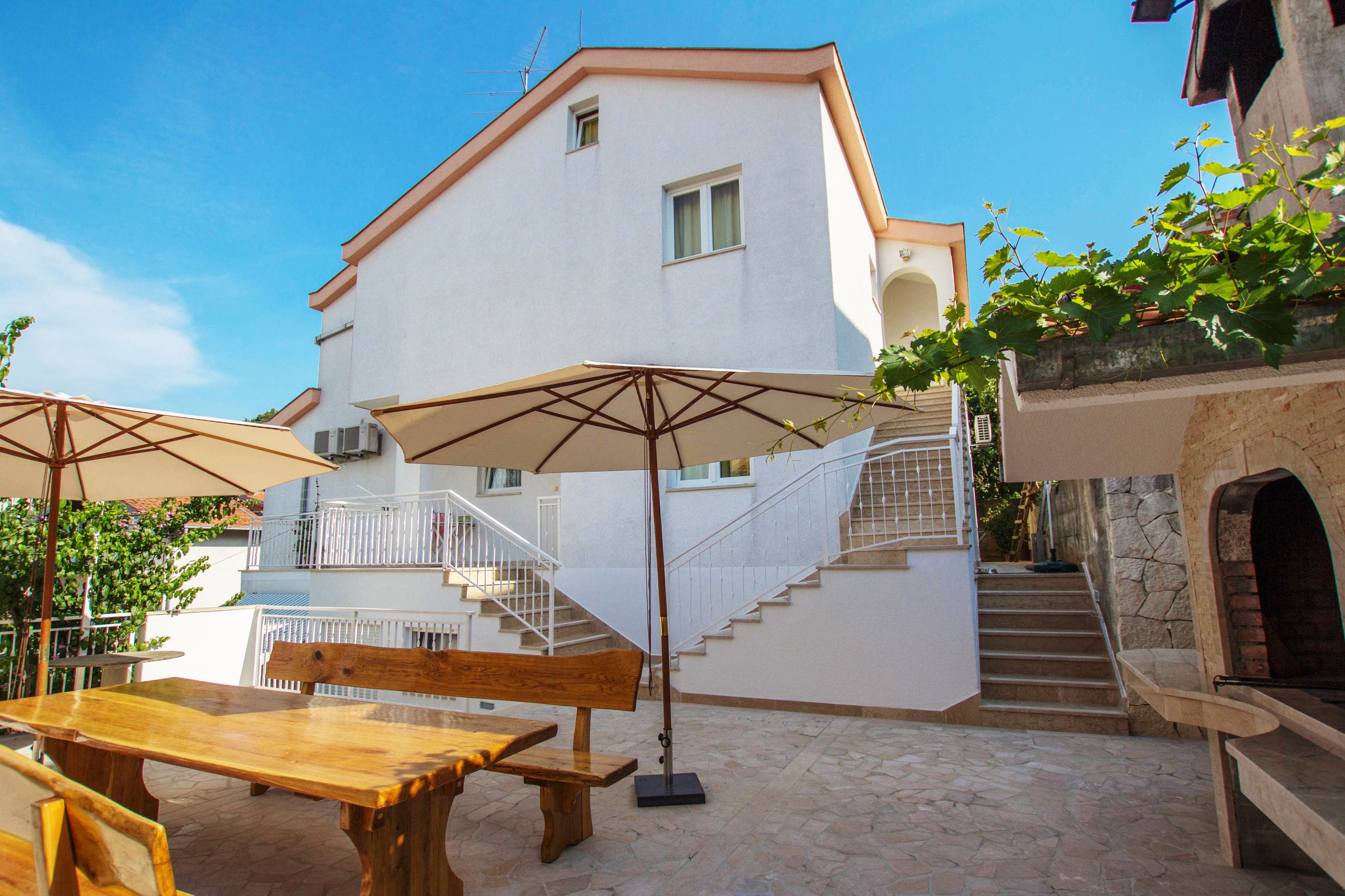 Apartments Marko 49991-A1