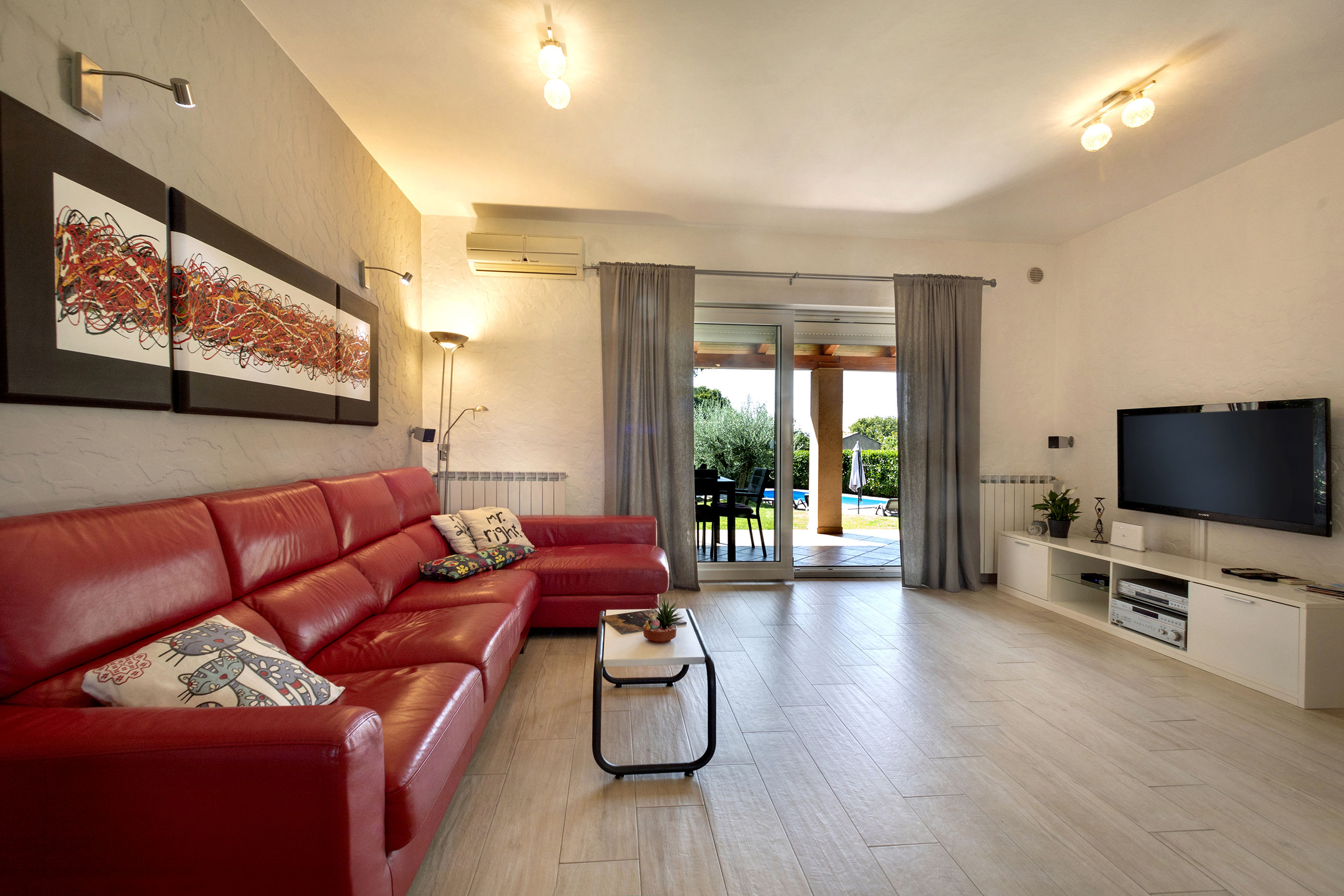Villa Nina V0331-K1