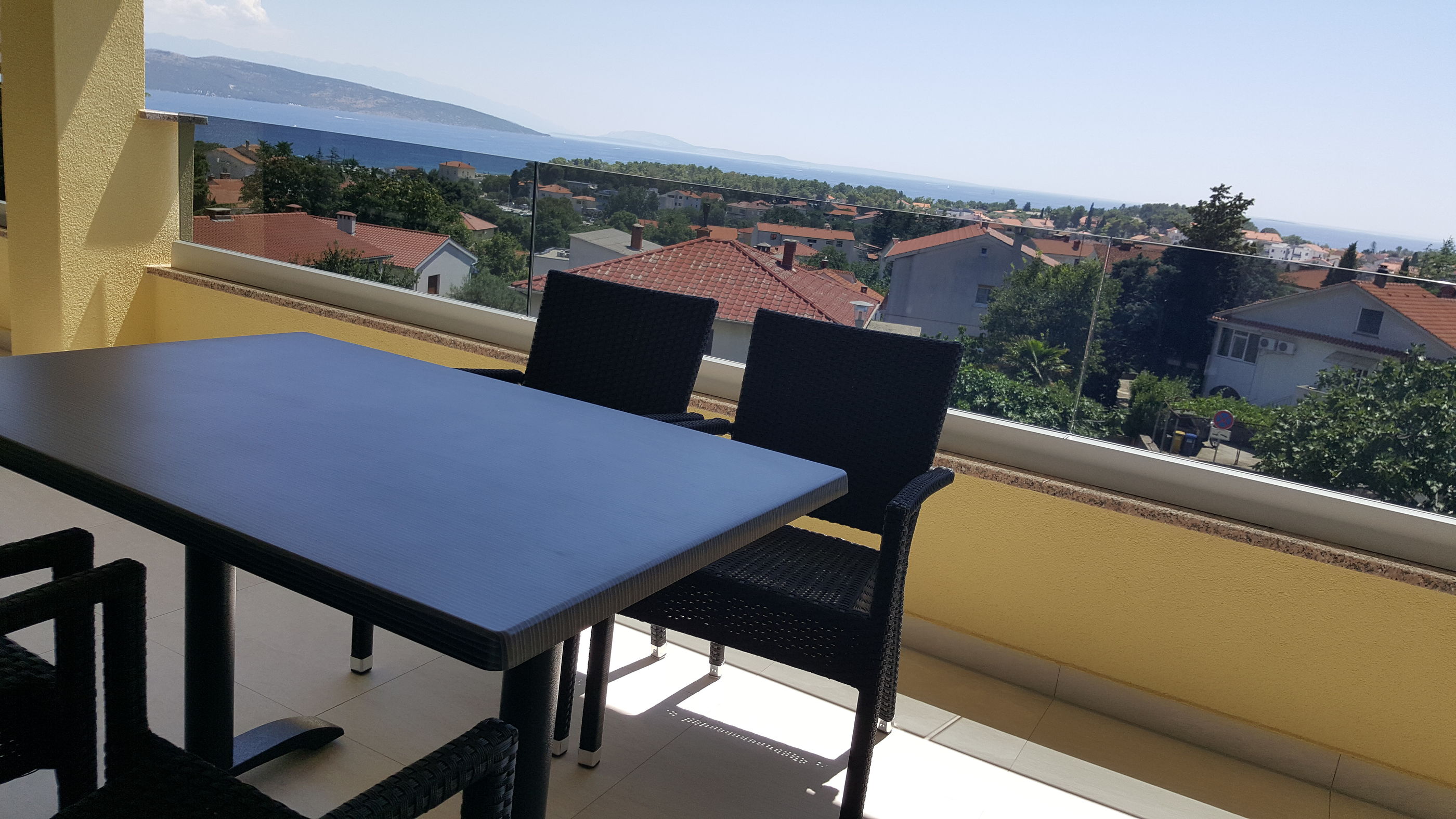 Apartments KRAJINOVIC 15239-A1