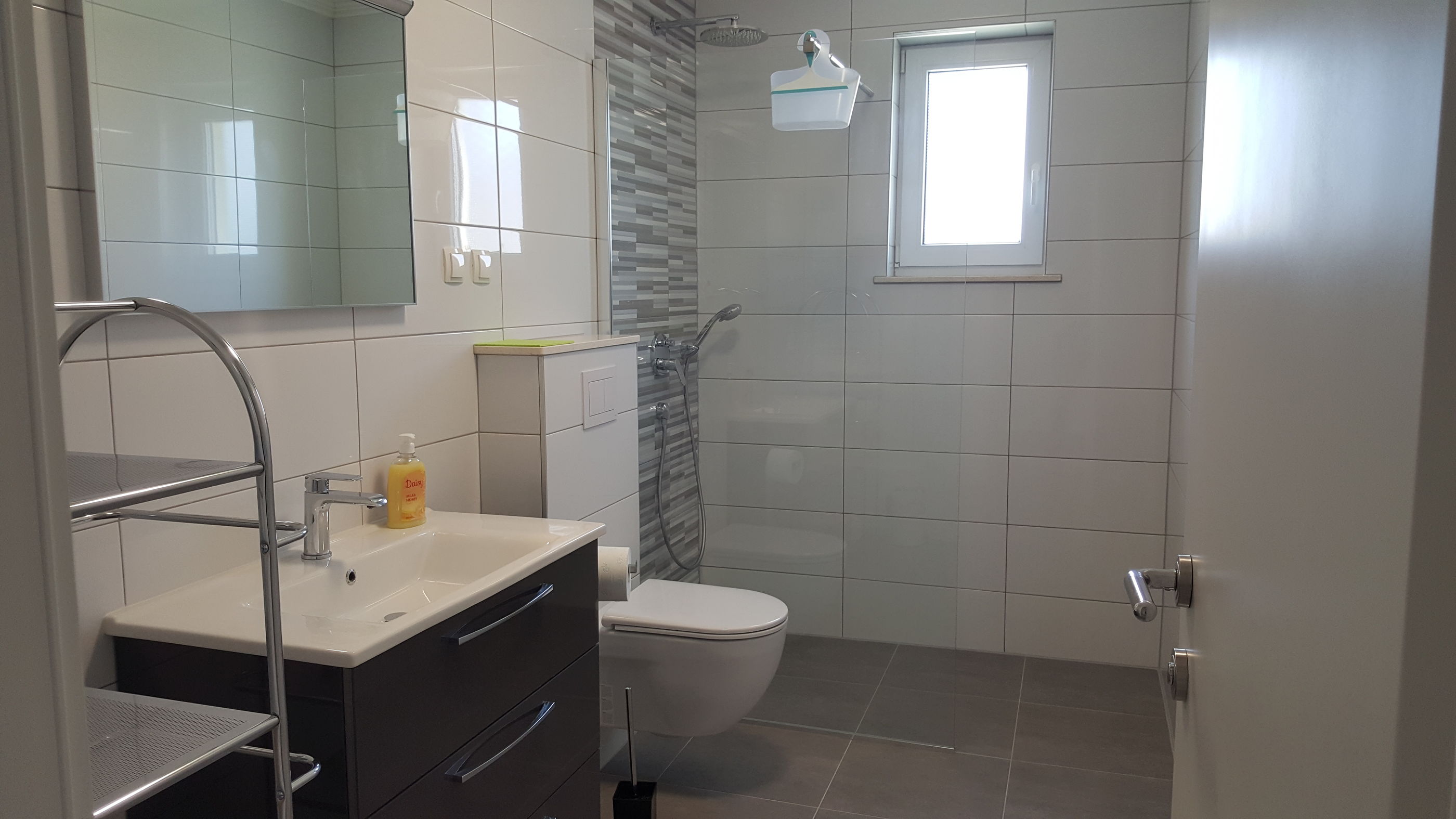 Apartments KRAJINOVIC 15239-A3