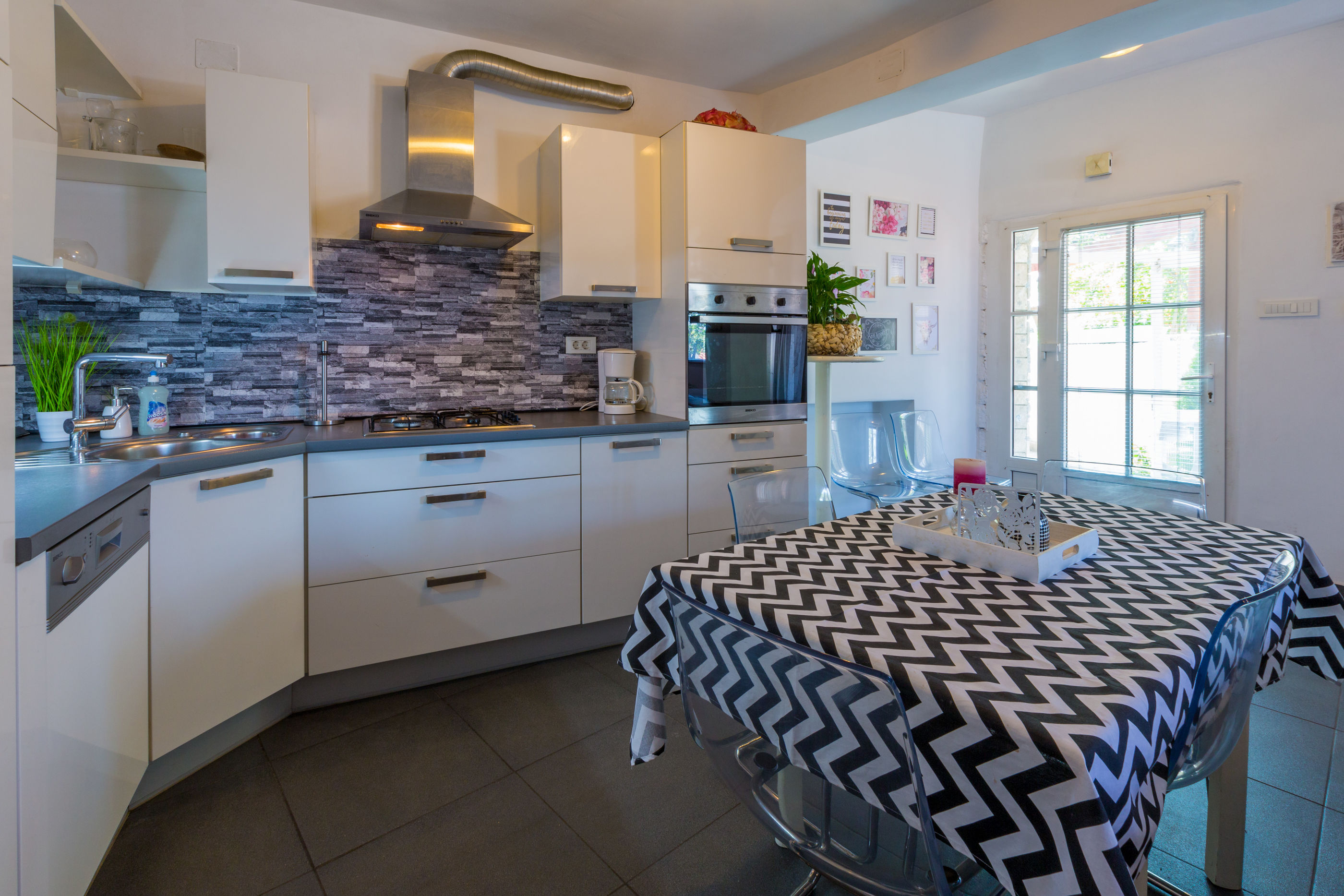 Apartments Kalla 77691-A1