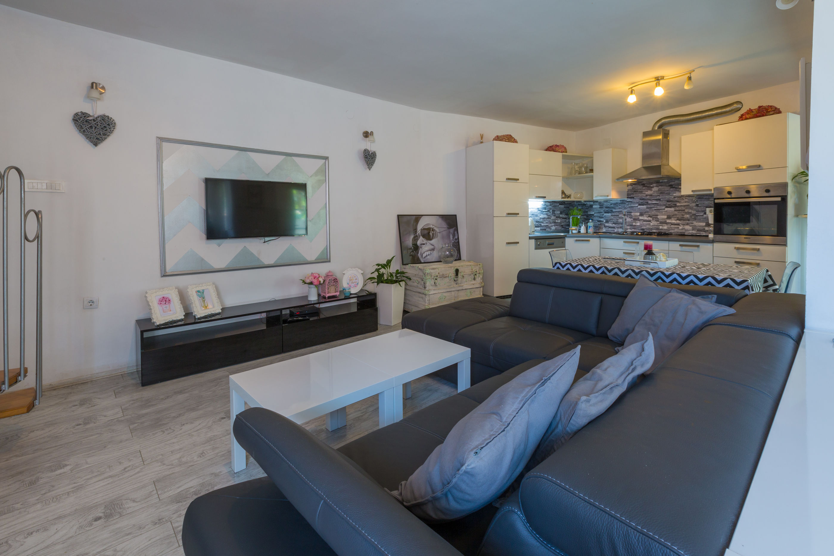 Apartments Kalla 77691-A1
