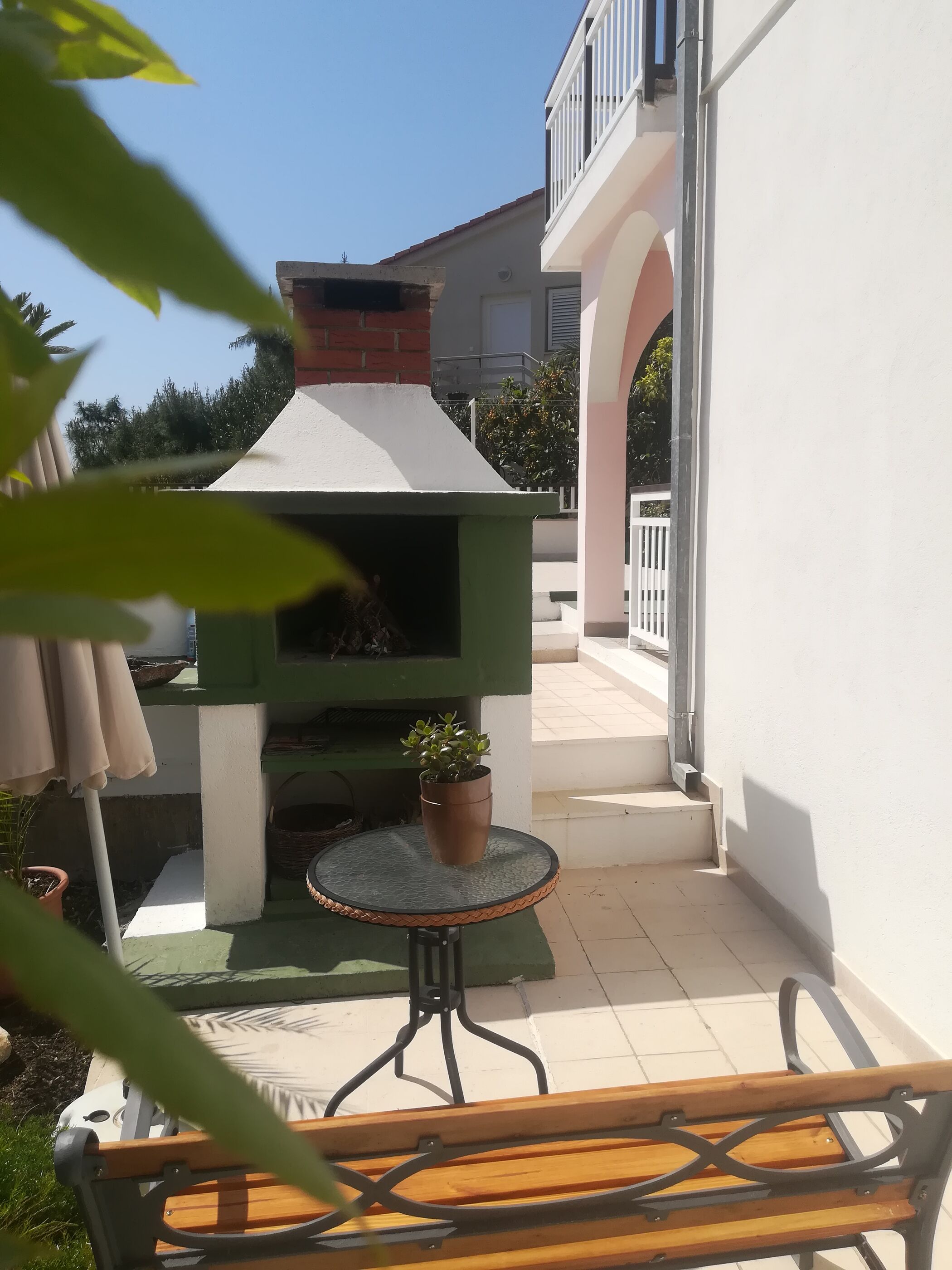 Apartments Zvonimir 40781-A1