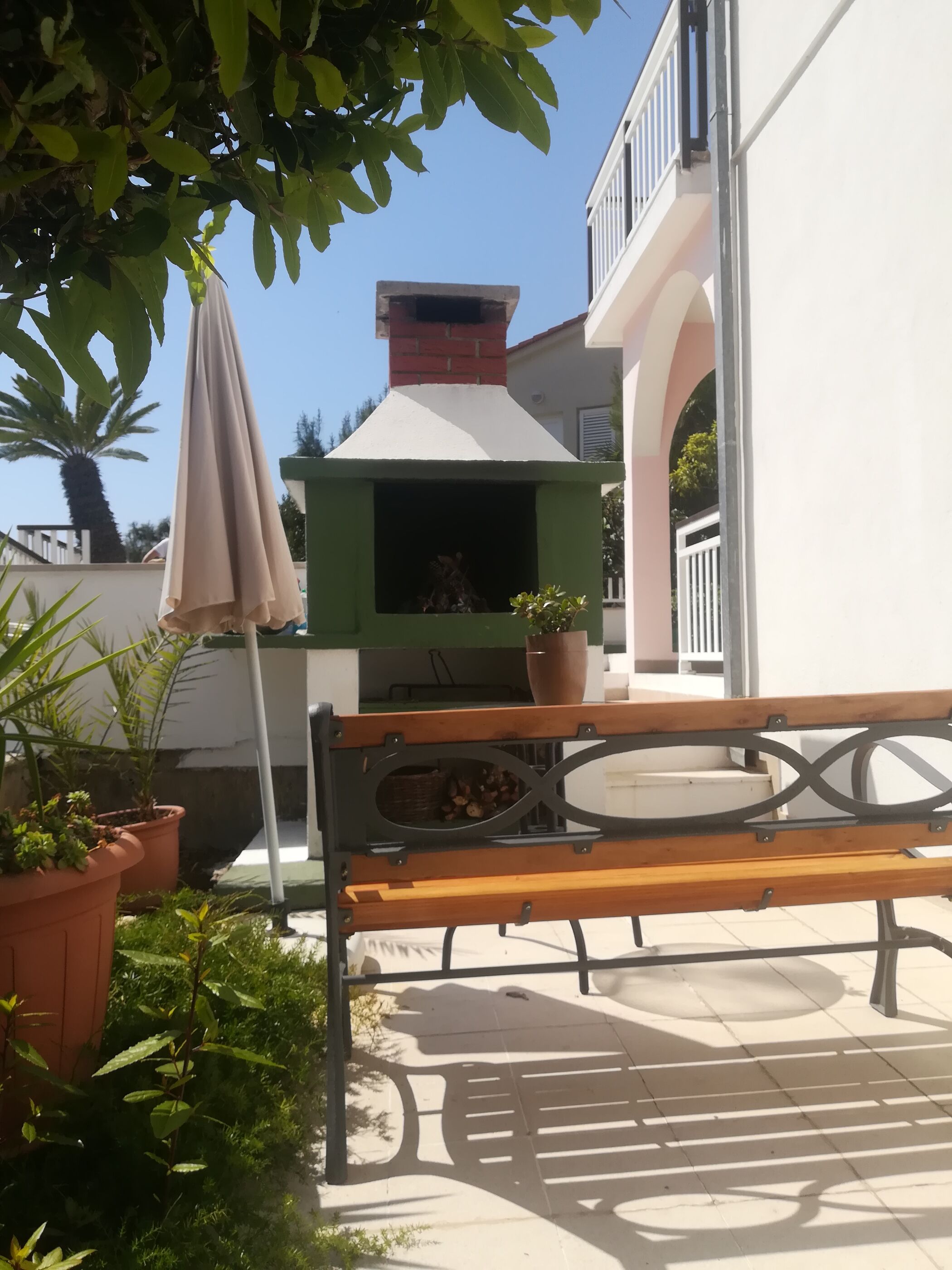 Apartments Zvonimir 40781-A1