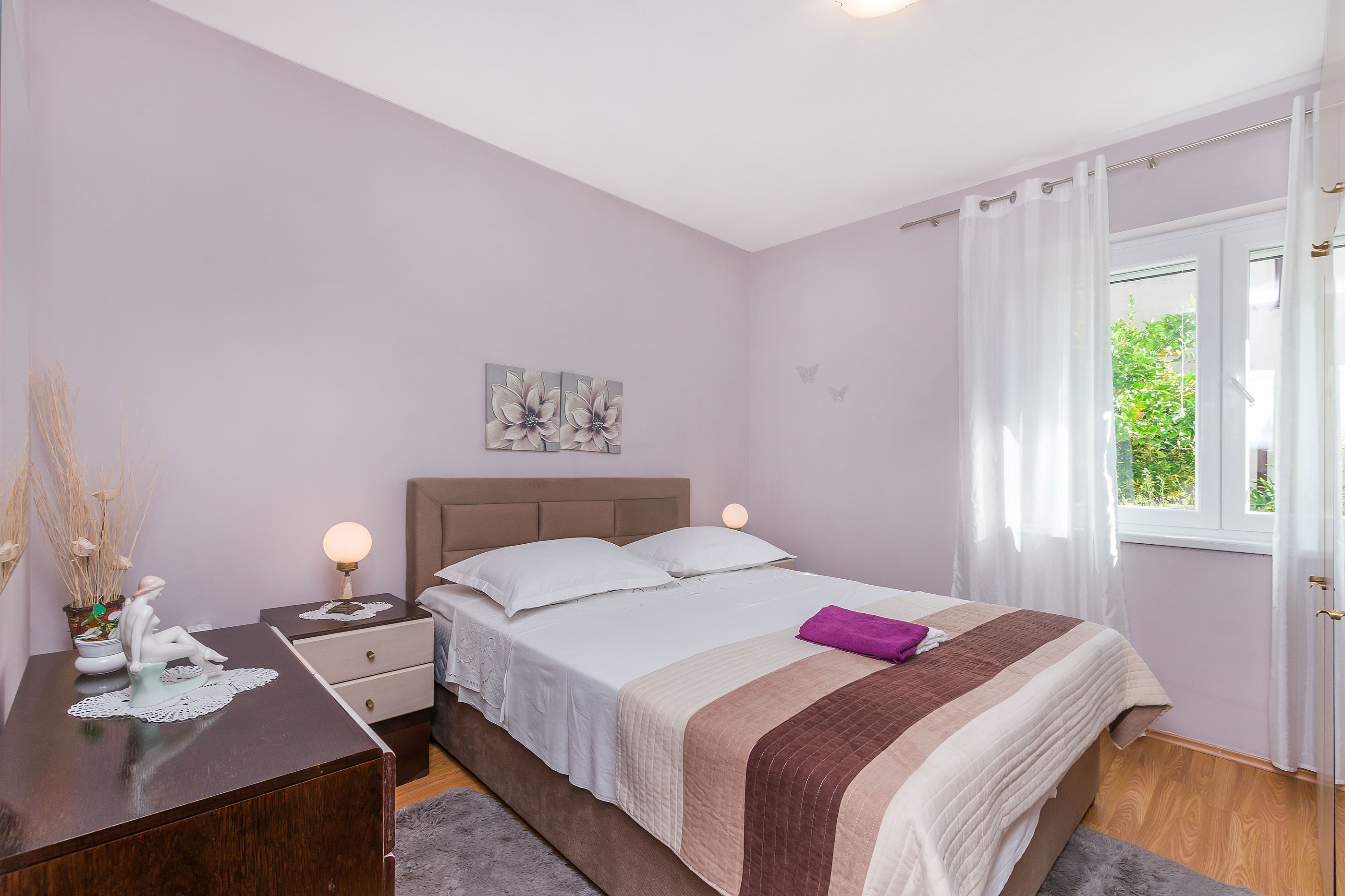 Apartment and Rooms Tatjana 32621-A1