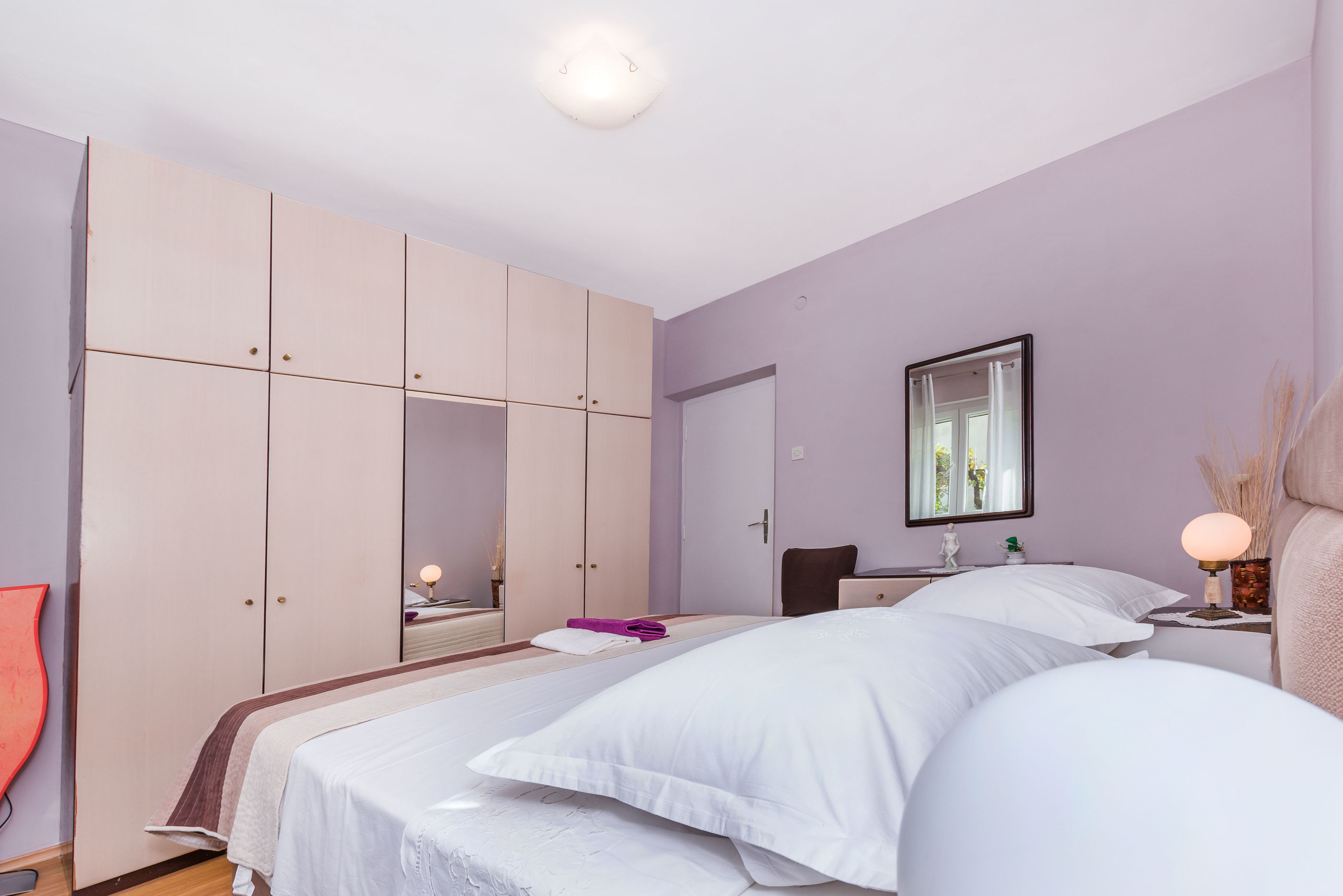 Apartment and Rooms Tatjana 32621-A1