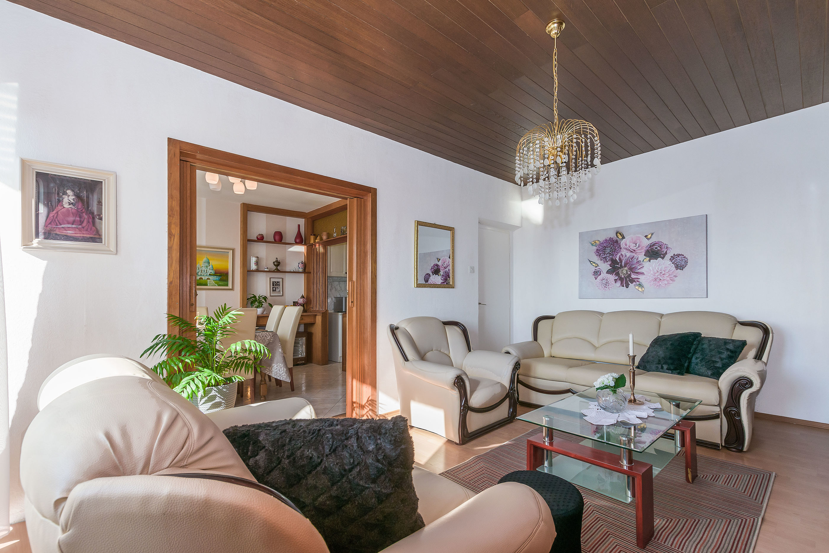 Apartment and Rooms Tatjana 32621-A1