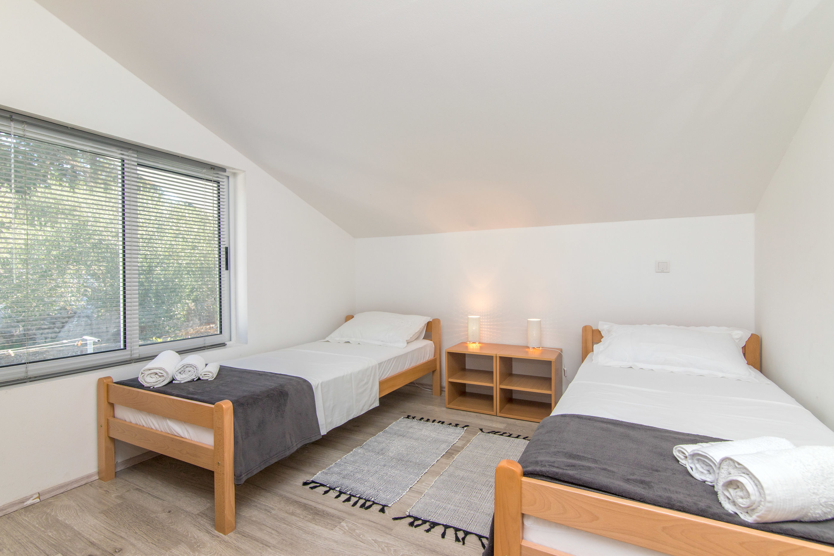 Apartment LORO 63721-A1
