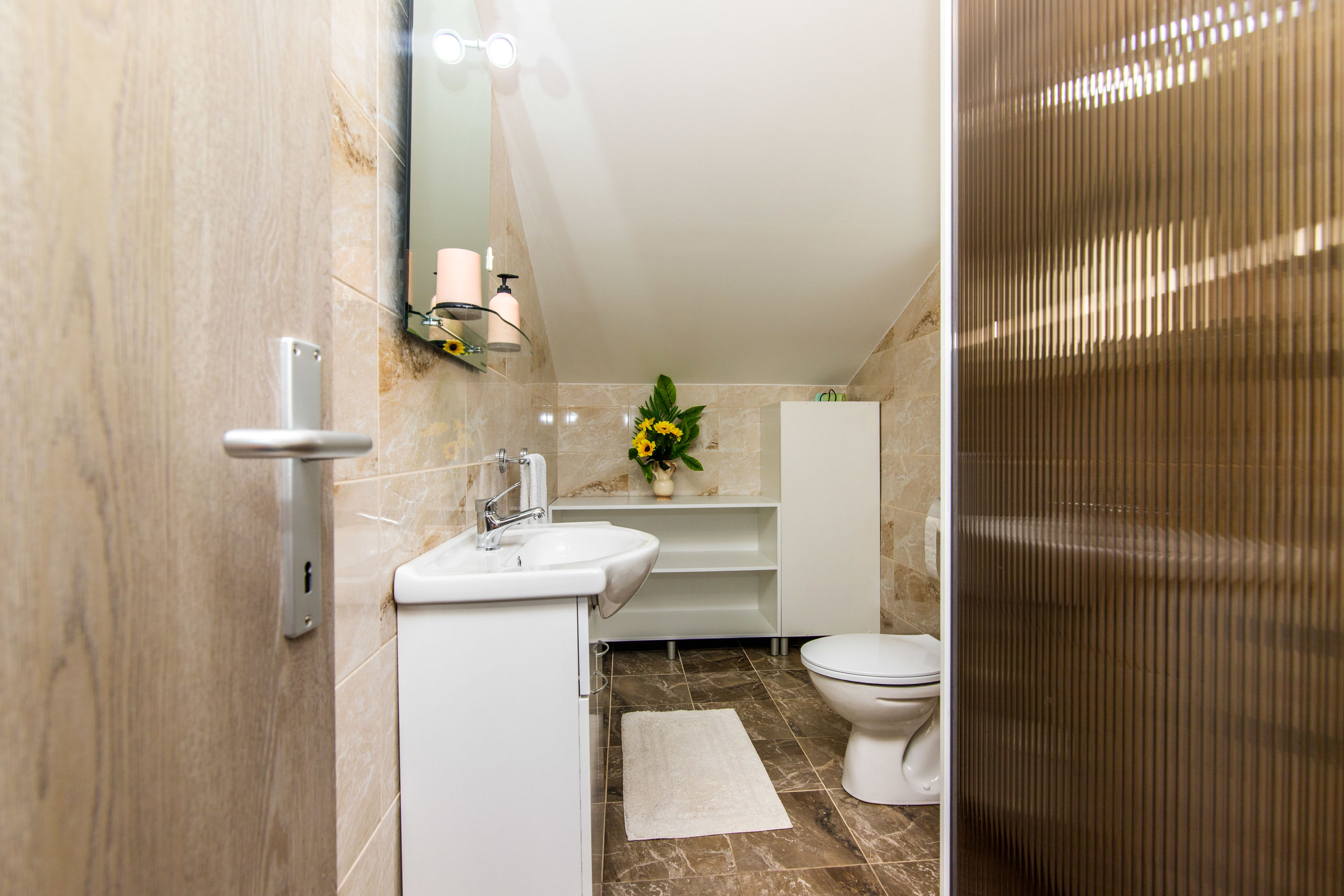 Apartment LORO 63721-A1