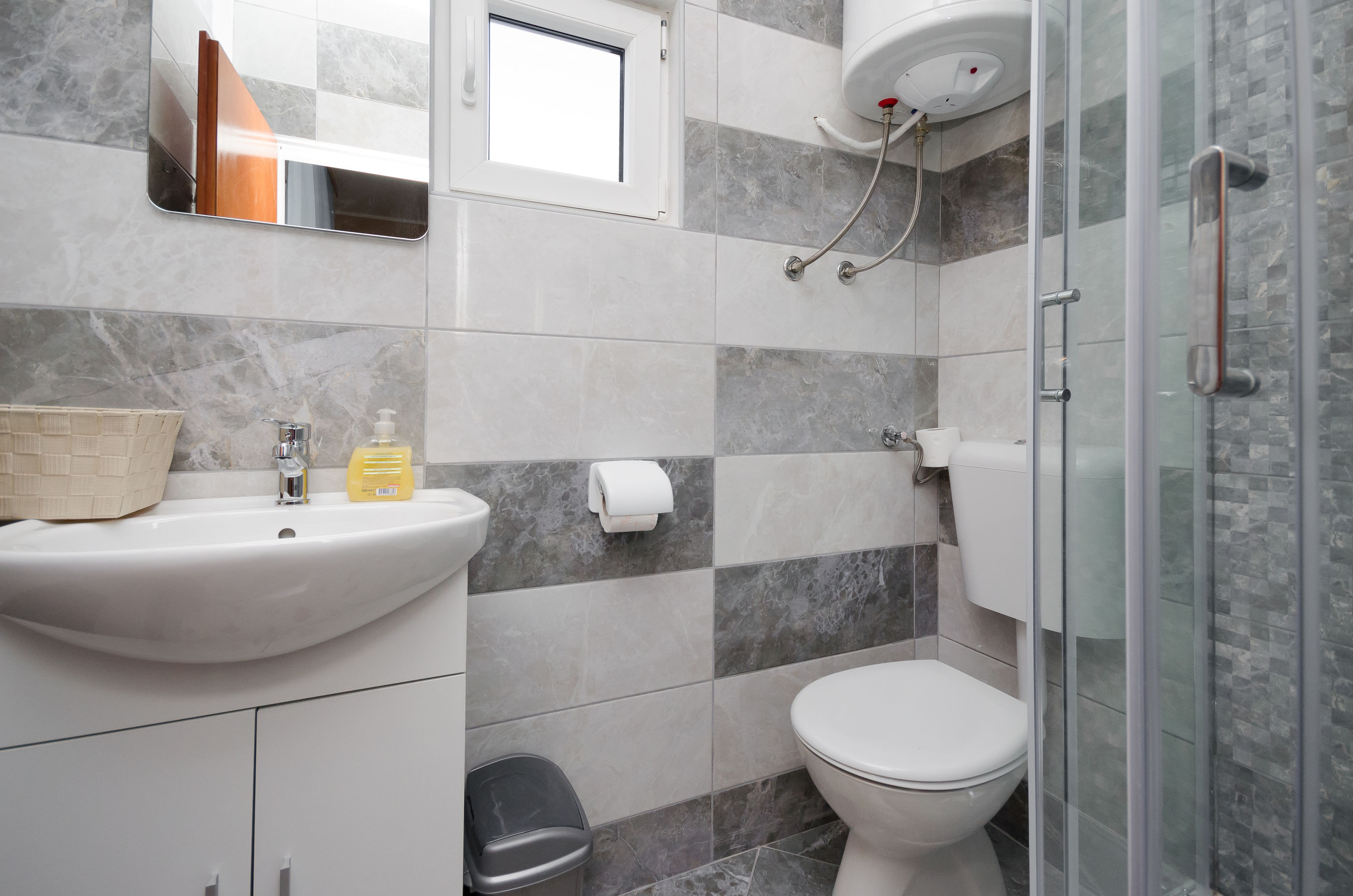 Apartments Albina 28001-A1
