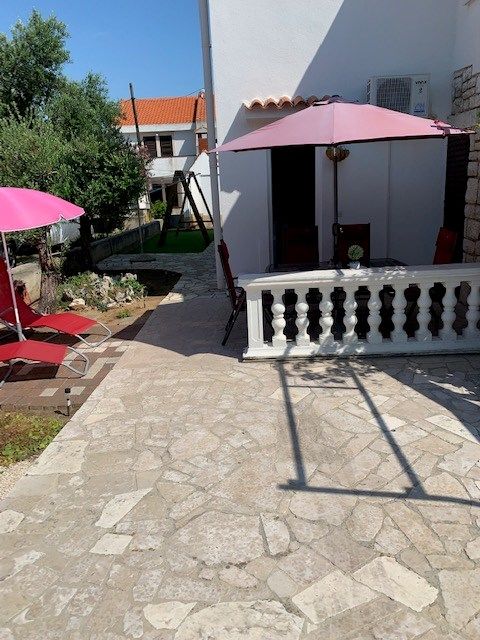Apartments Pavle 39231-A1