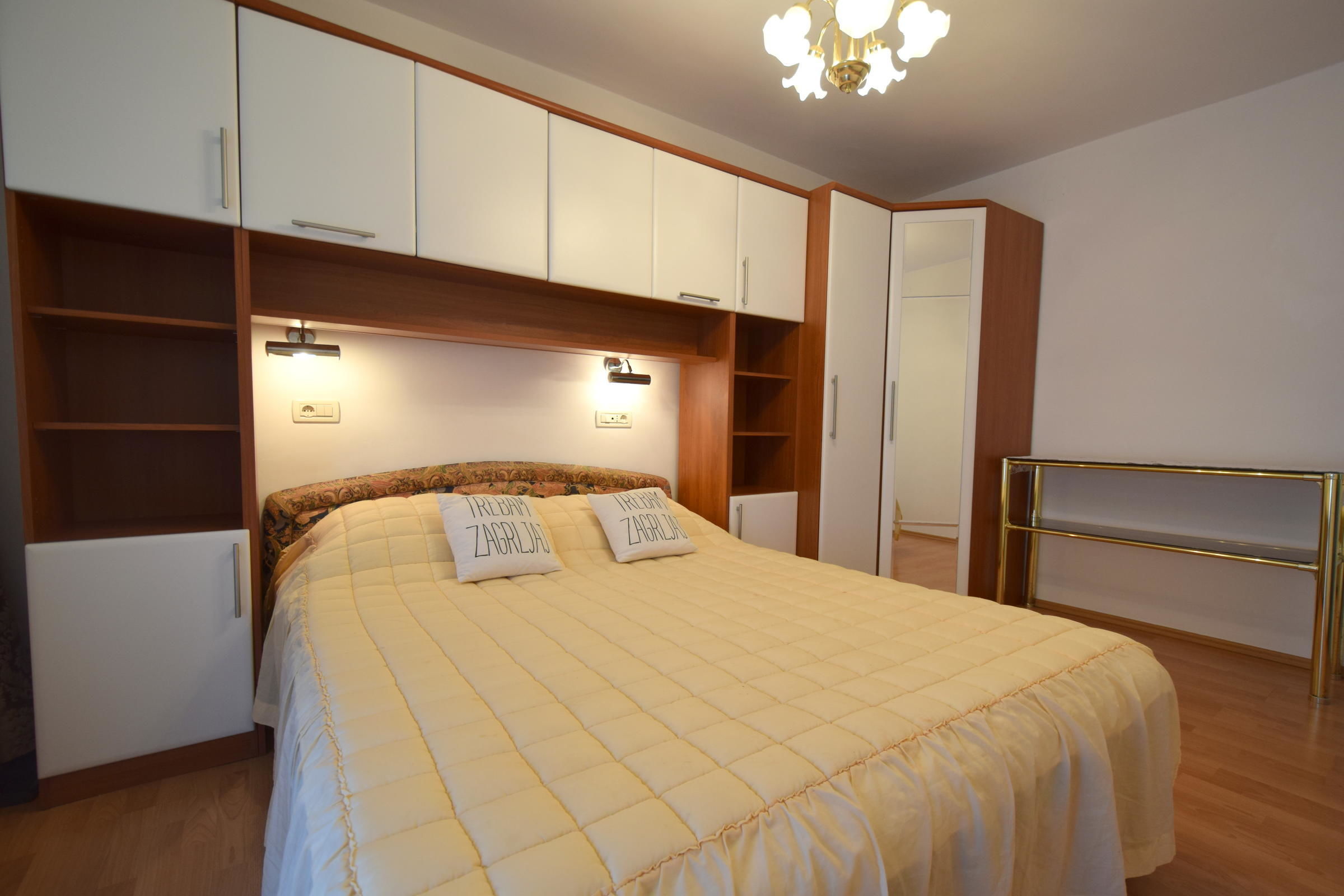 Apartment Micetic 62014-A1