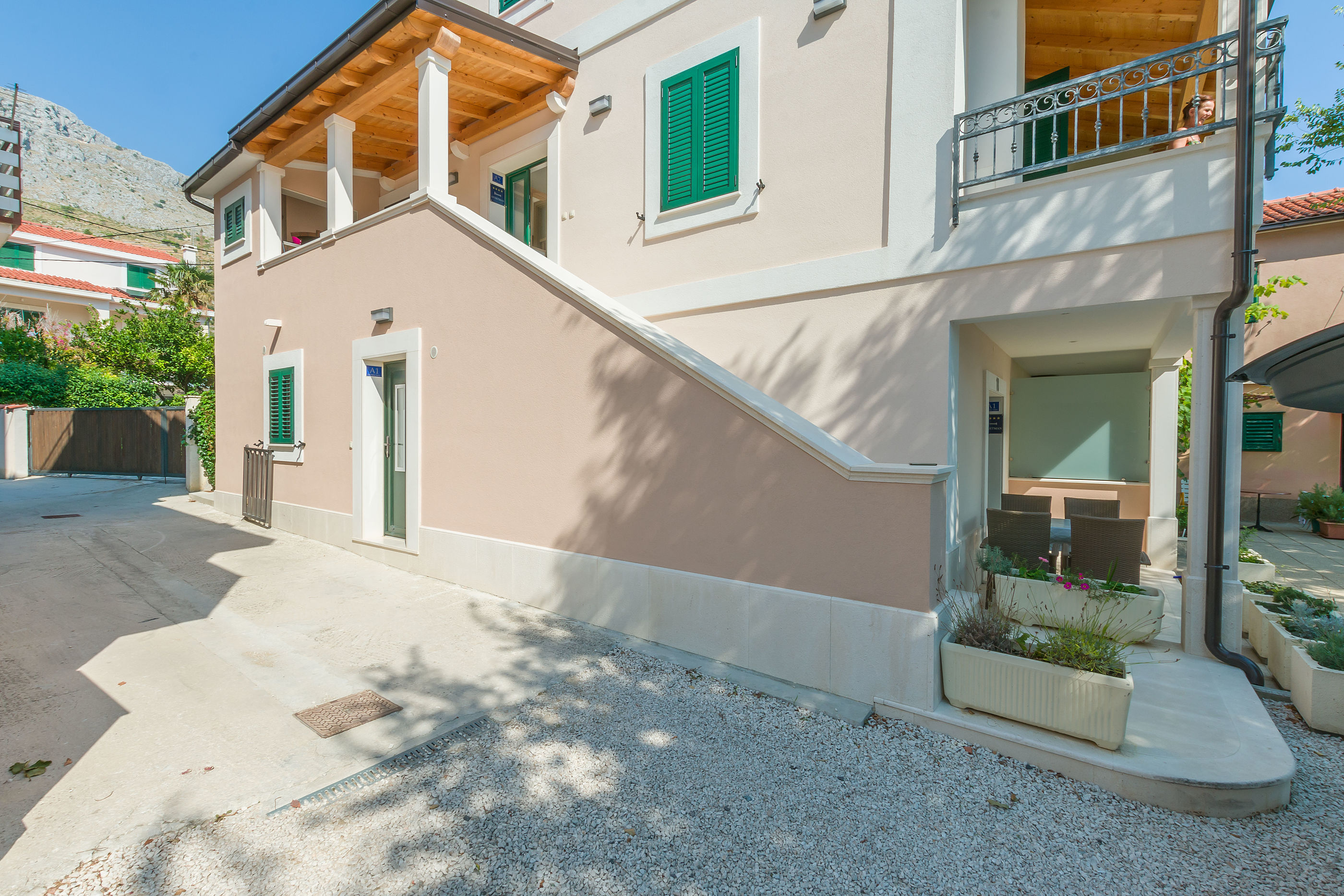 Apartments Roko 49051-A1