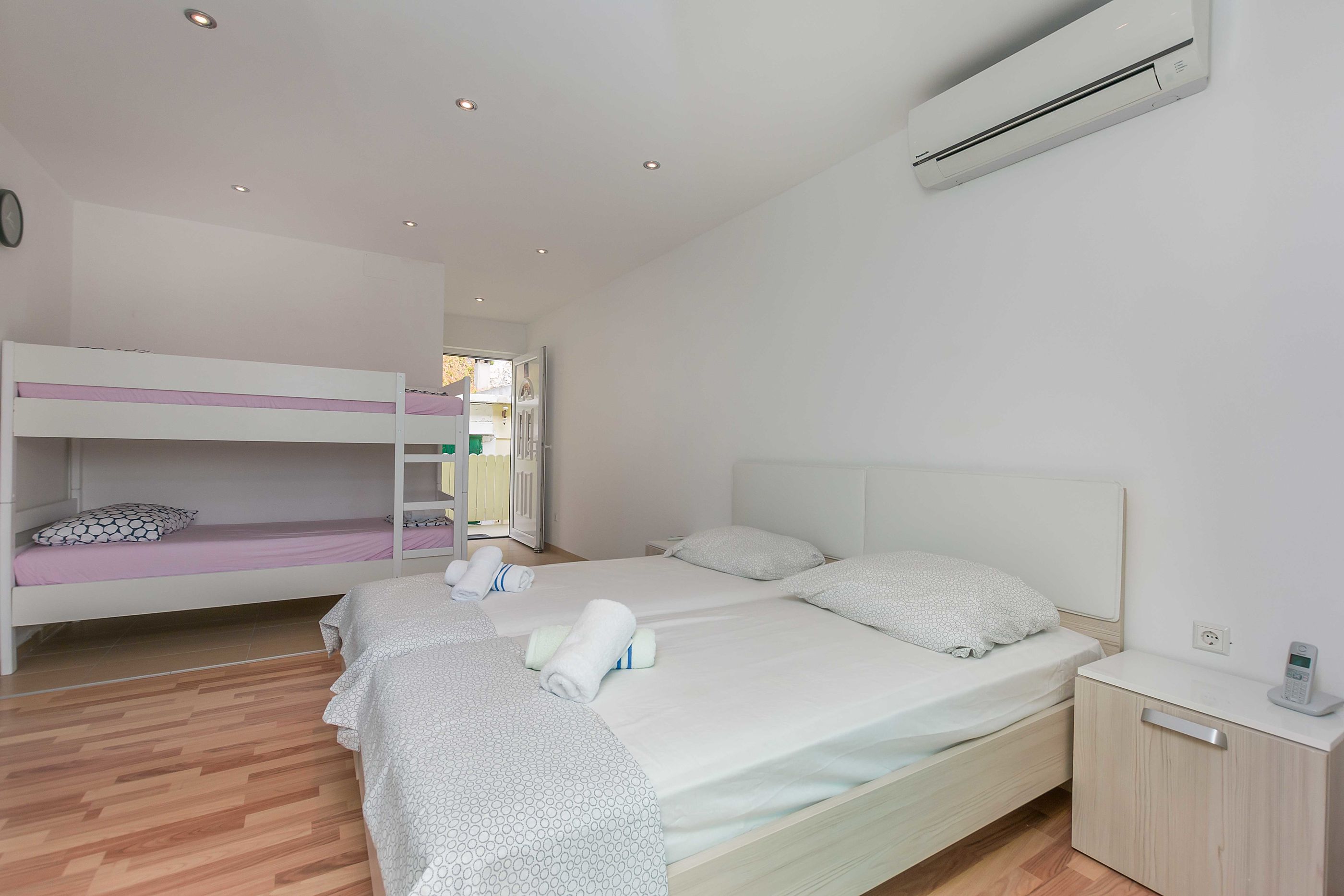 Apartments Road star 74741-A1
