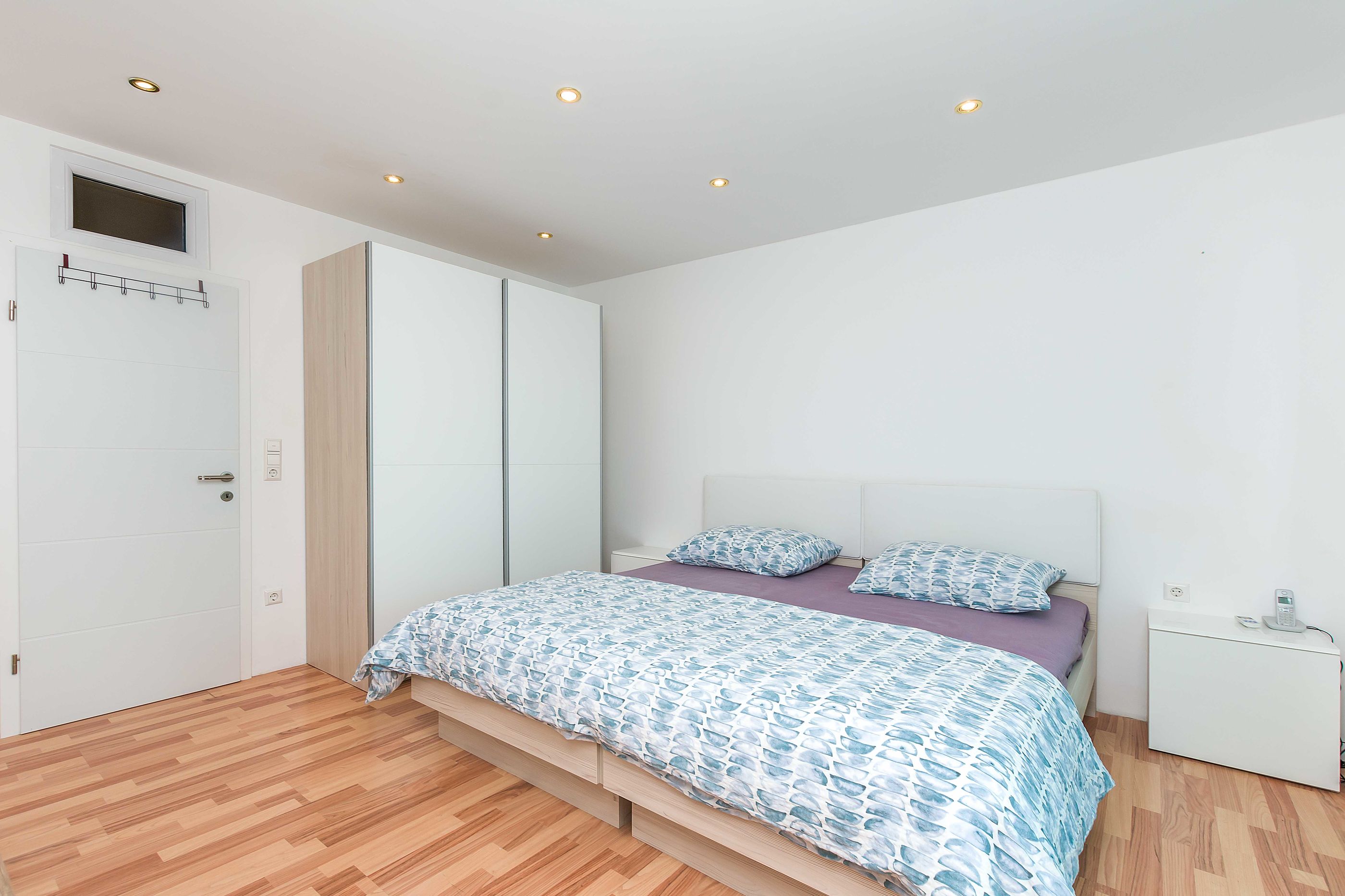 Apartments Road star 74741-A4