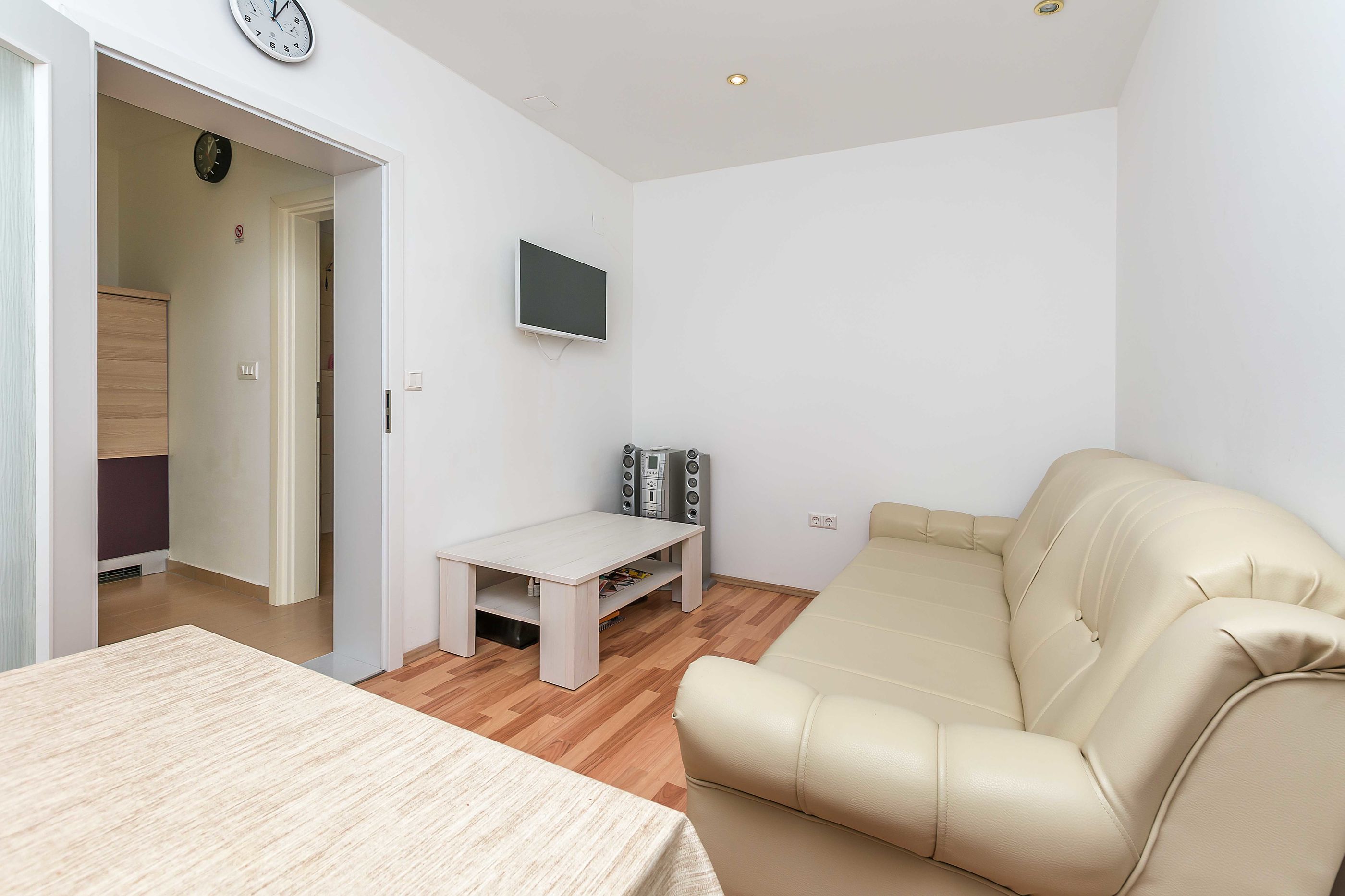 Apartments Road star 74741-A4
