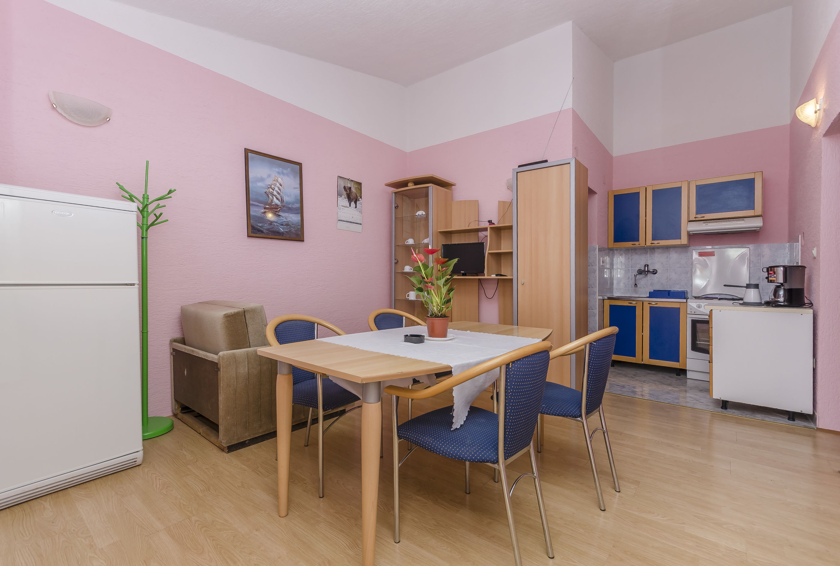 Apartments Melita 74781-A1