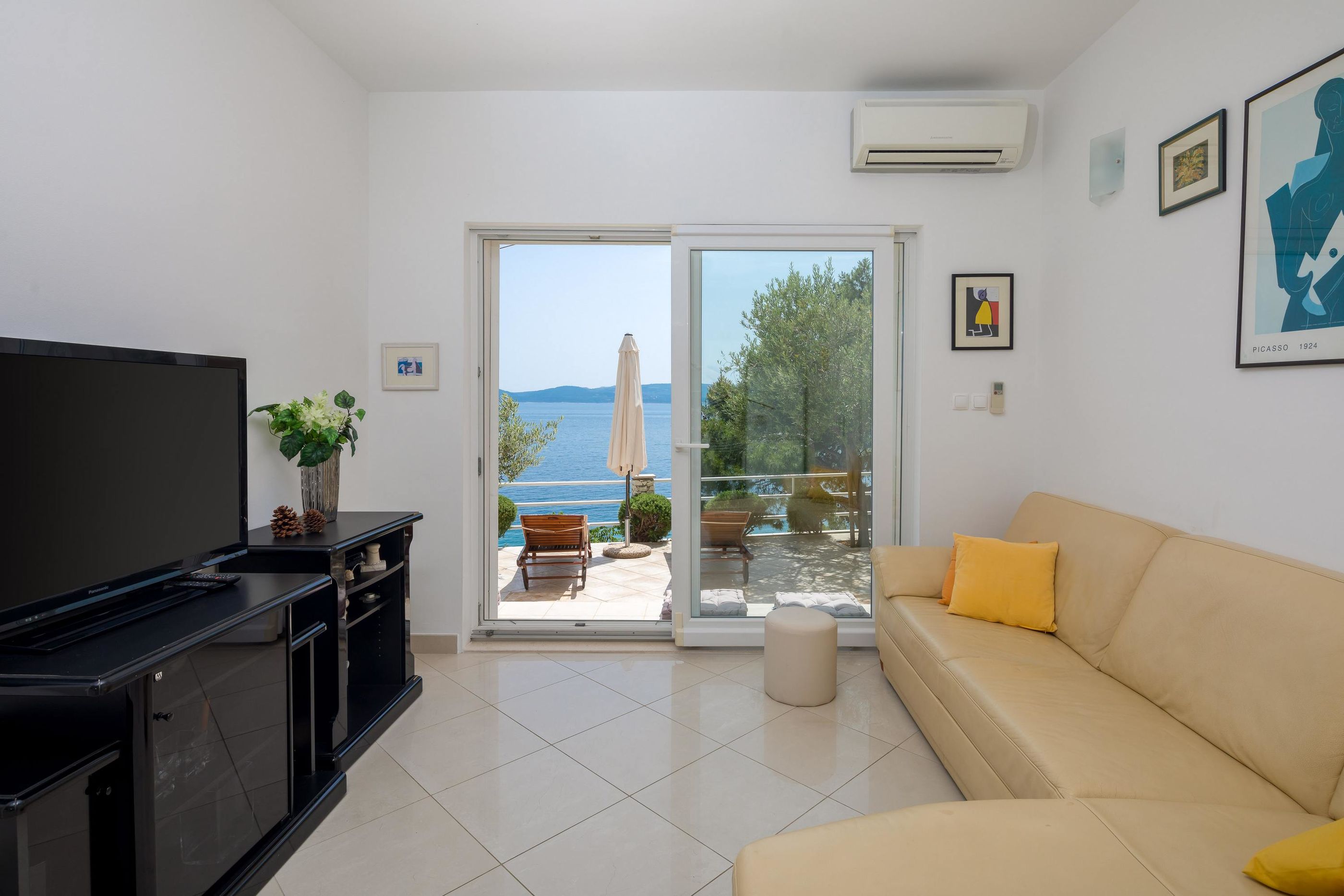 House Karlo 47631-K1