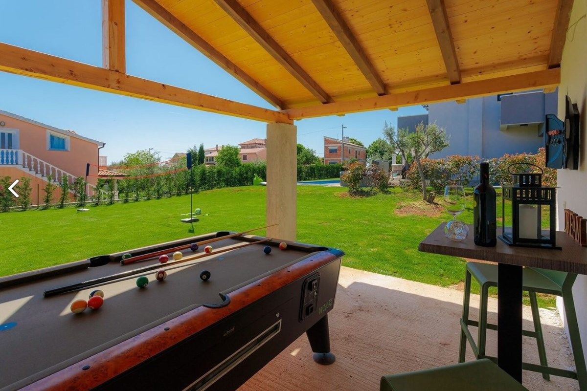 Villa Grande 74148-K1