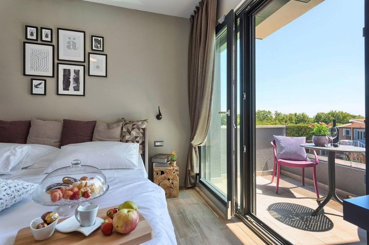 Villa Grande 74148-K1