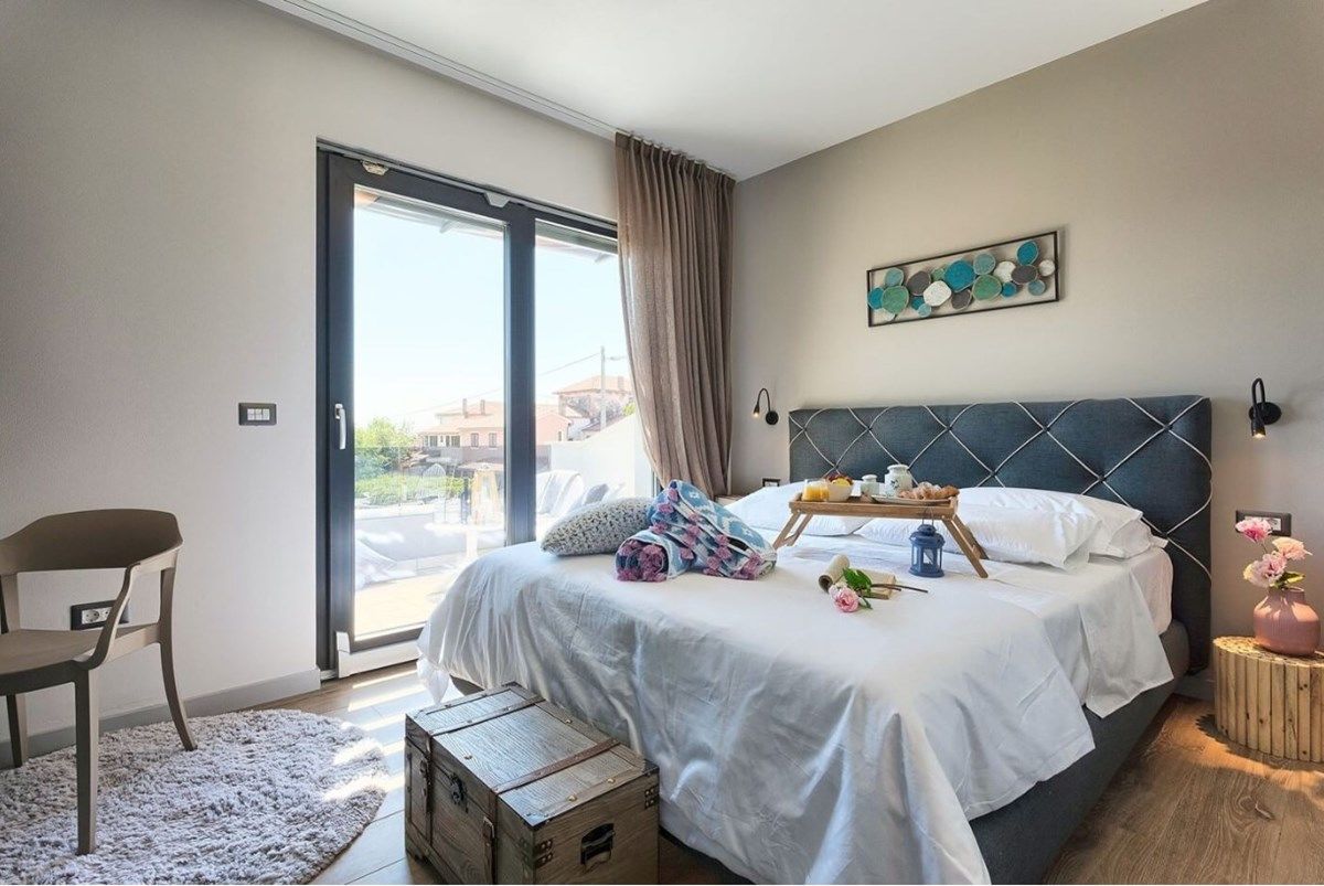 Villa Grande 74148-K1