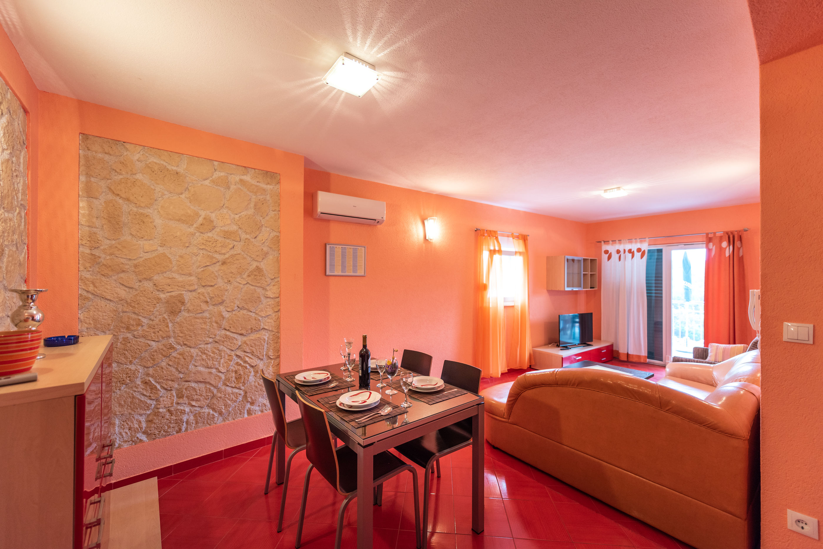 Apartments Karen 74791-A2