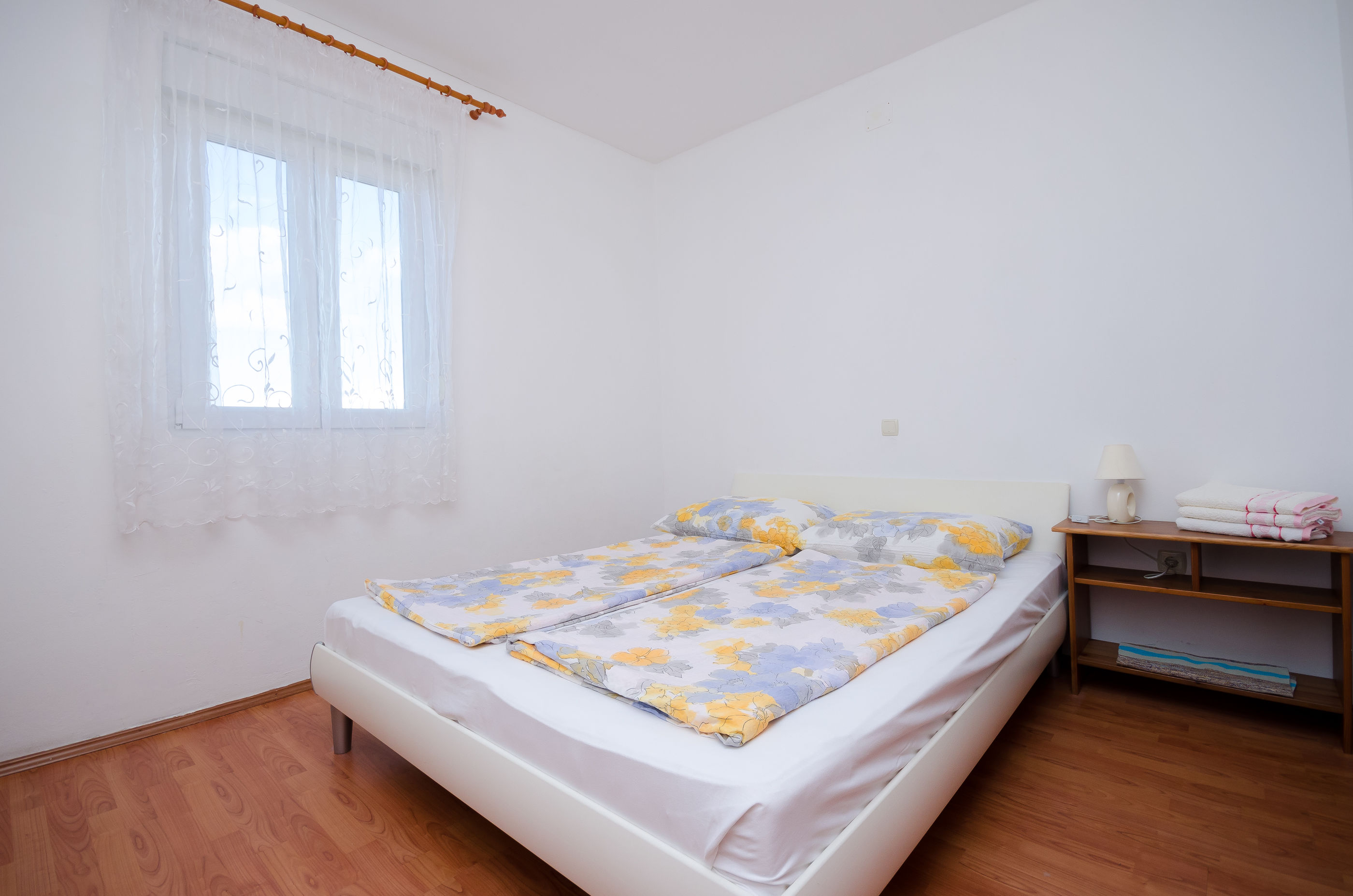 Apartments Pela 87031-A1
