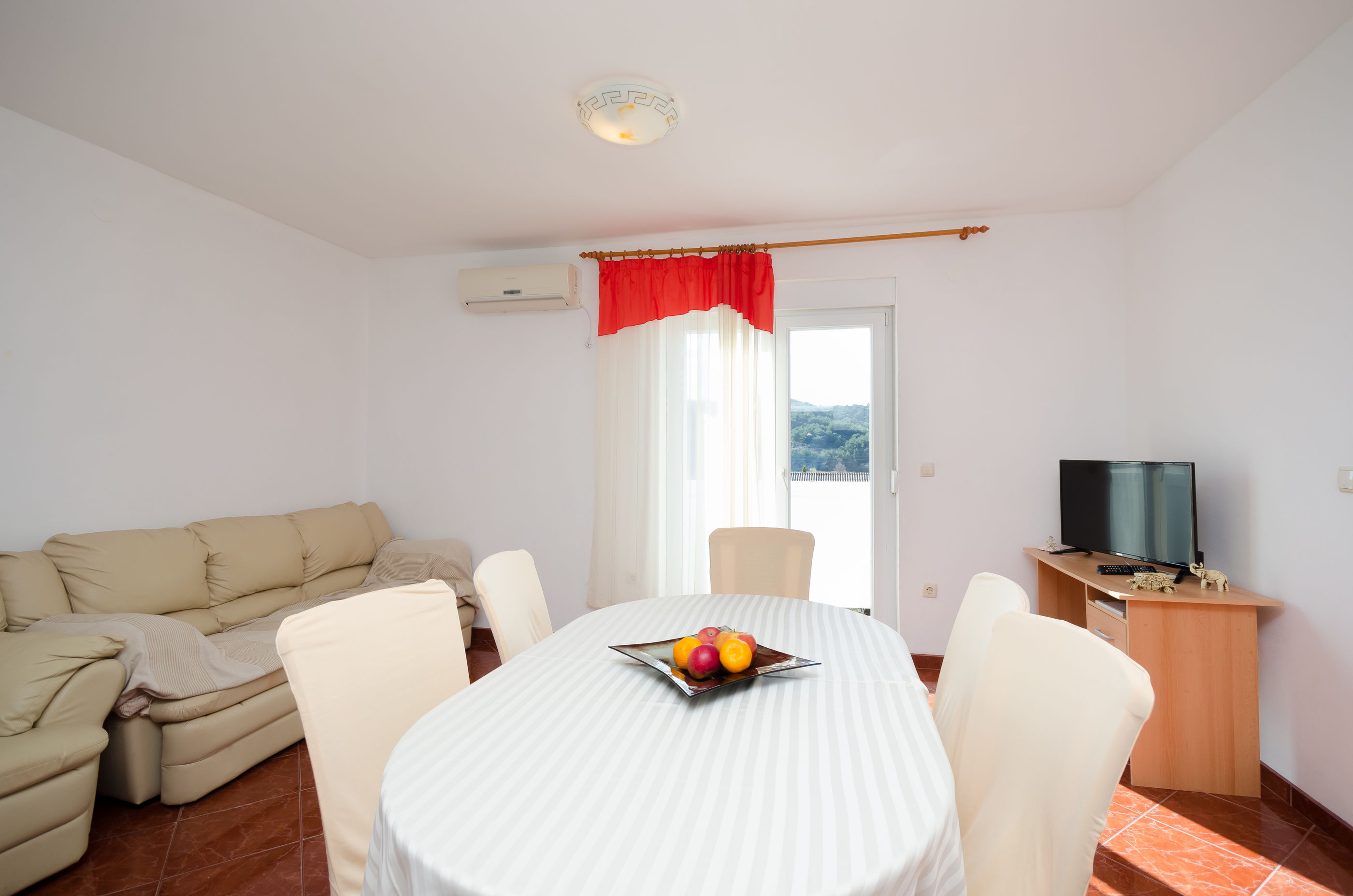 Apartments Pela 87031-A1