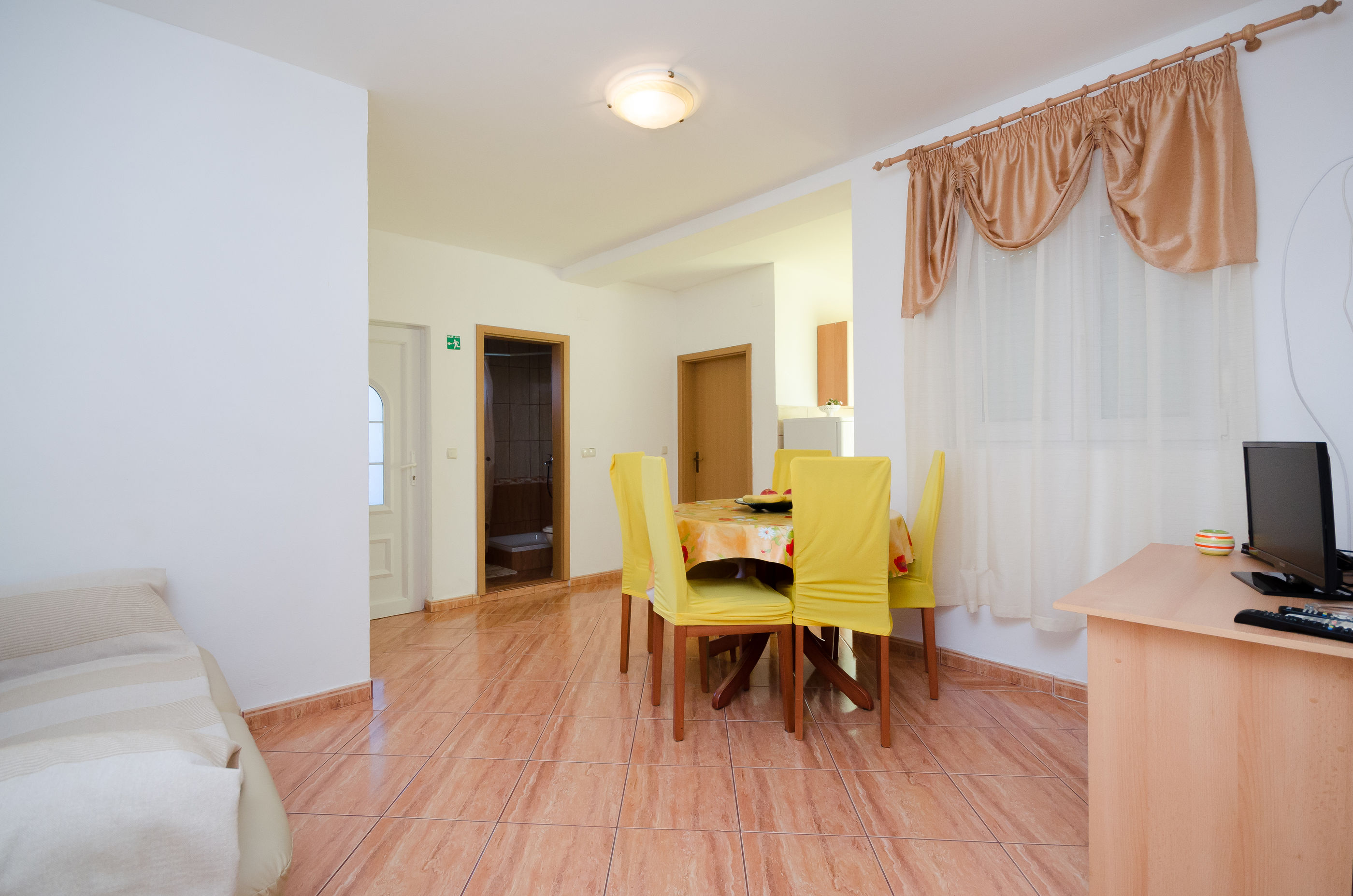 Apartments Pela 87031-A2