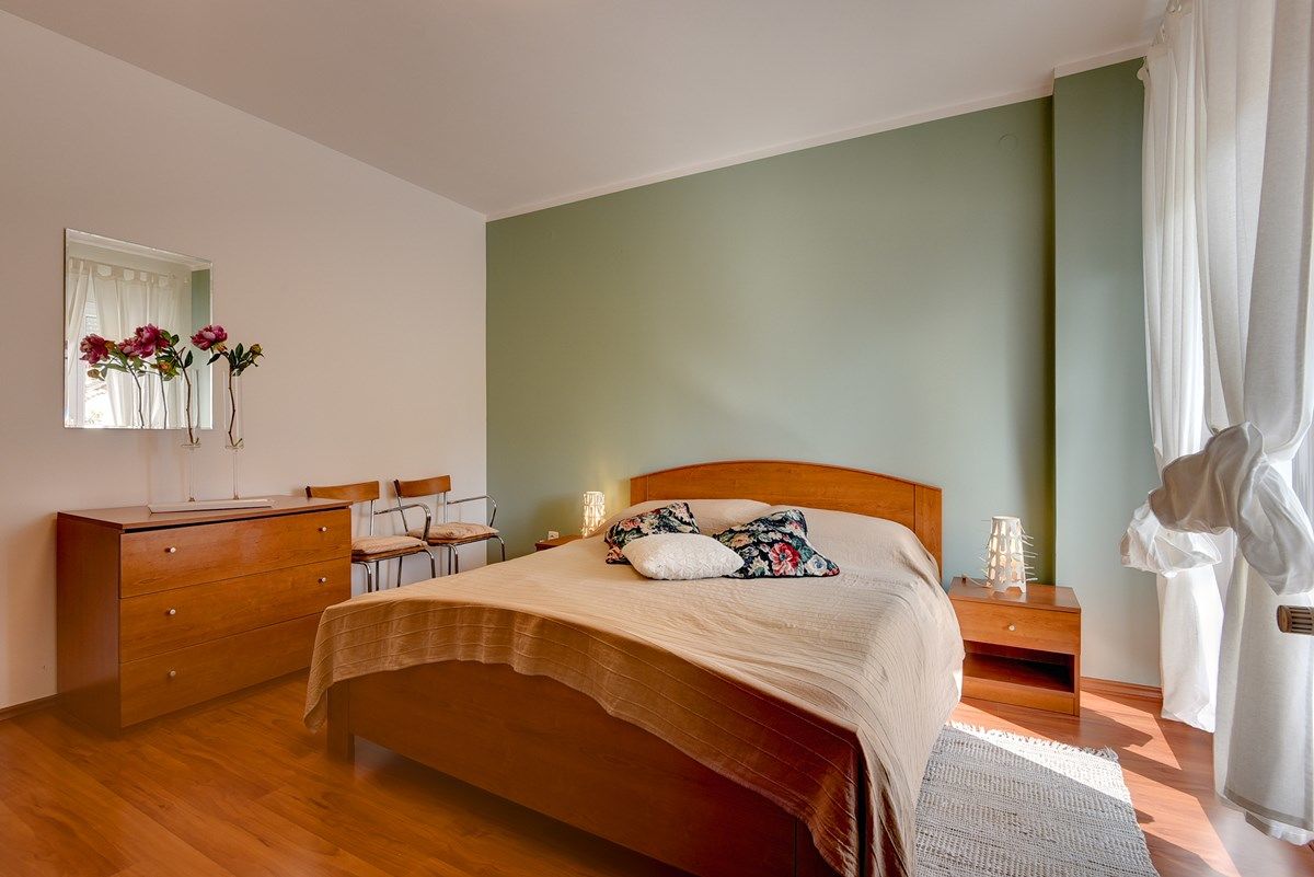 Apartments Villa Delia 16841-A1