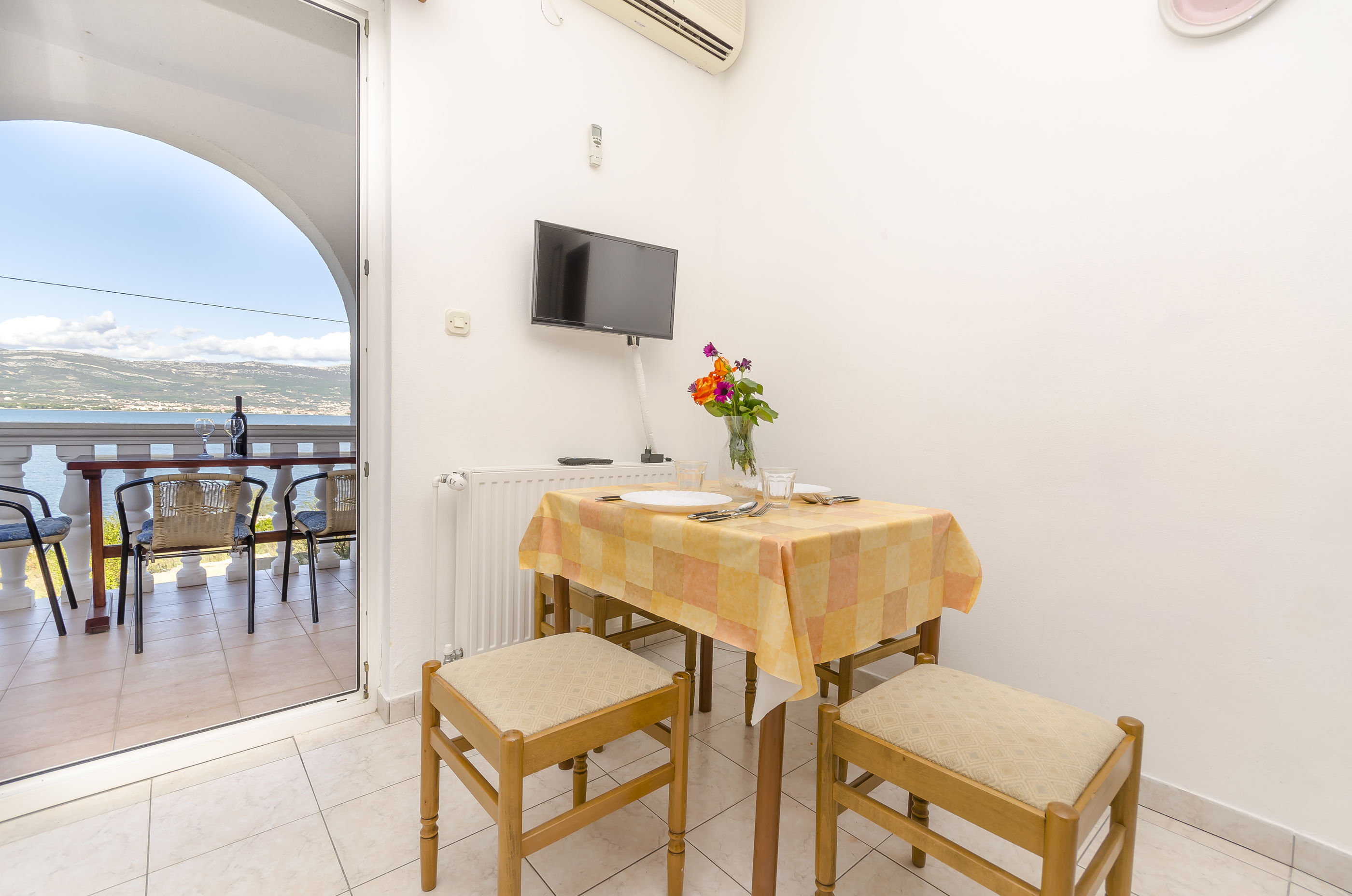 Apartments Tomislav 15441-A1