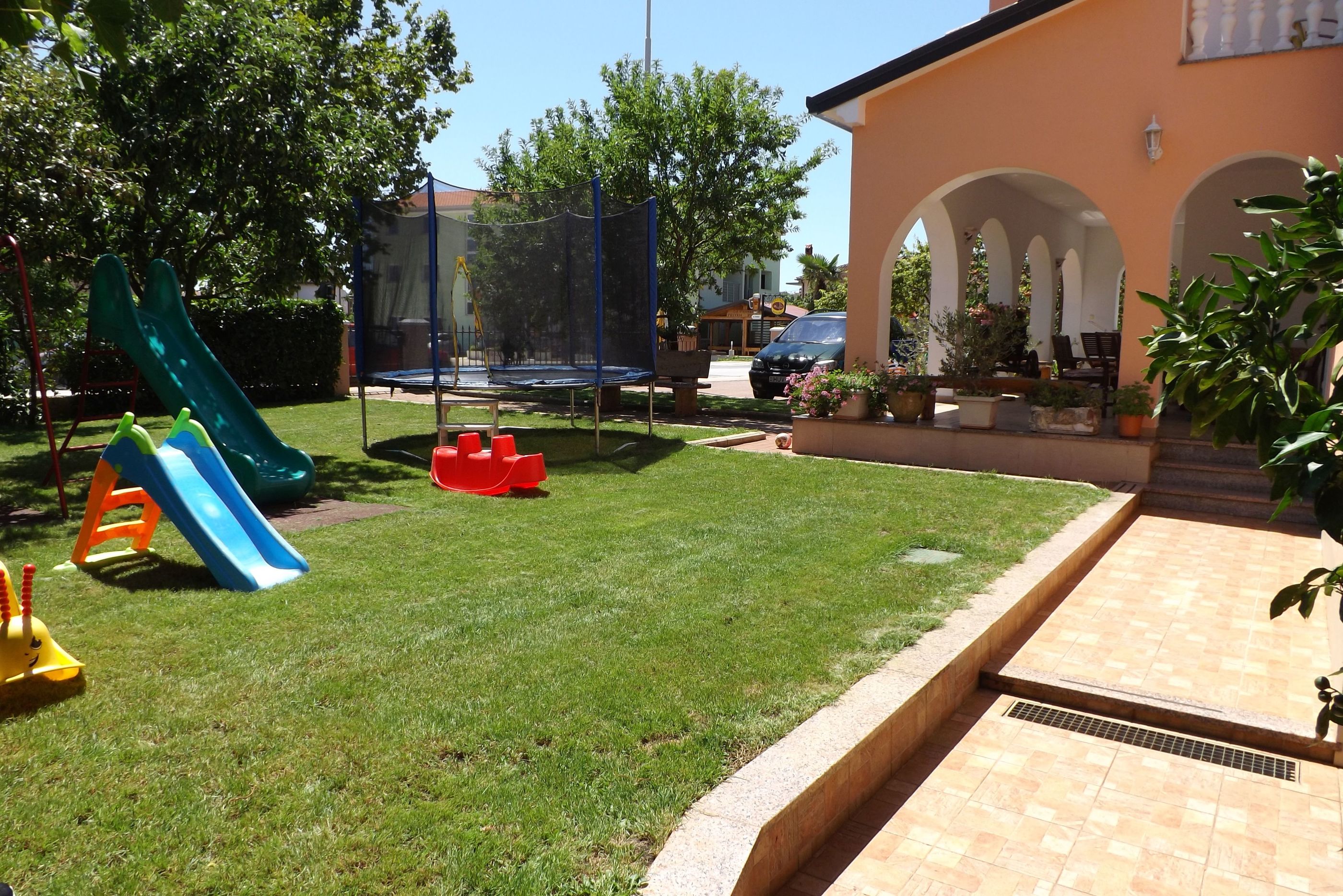 Apartments Danica 75071-A1